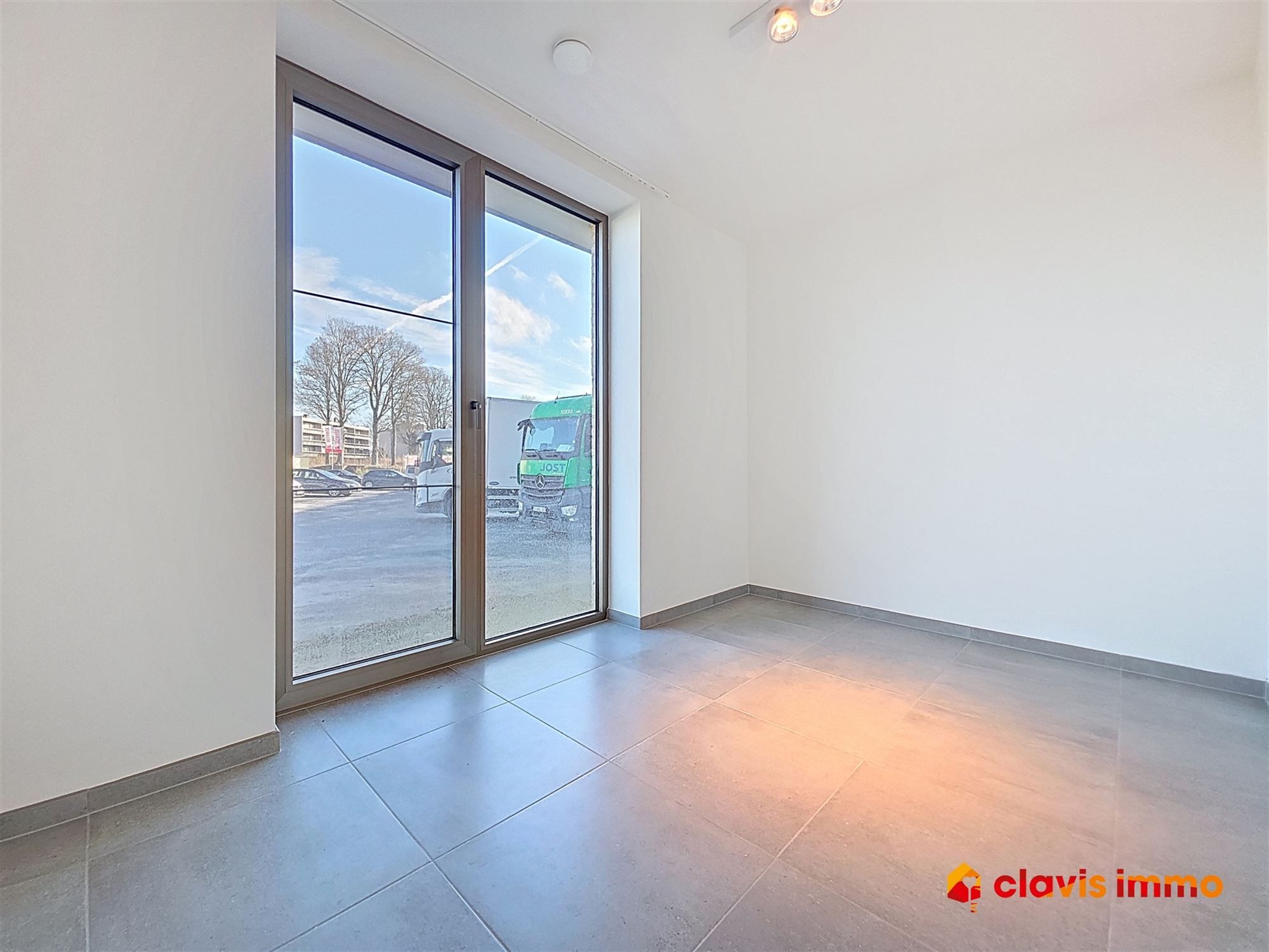 NIEUWBOUWAPPARTEMENT MET TERRAS & PARKING foto 11