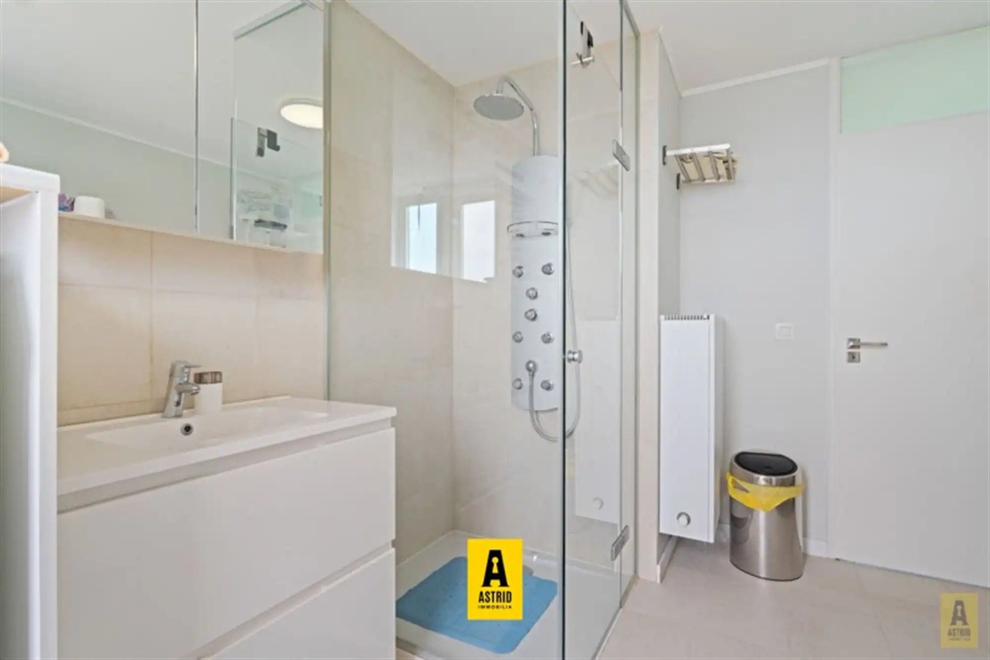 Uitzonderlijk aanbod! Duplexappartement op topligging met open zeezichten en riant zonne(dak)terras! foto 16