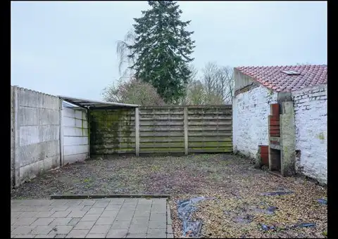 Dadizele - woning op centrale ligging foto 14