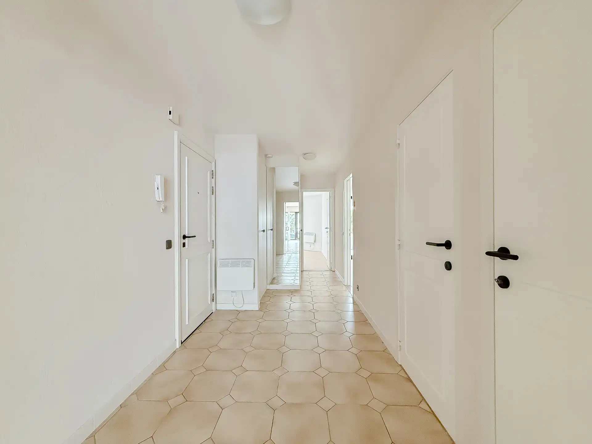 Hoekappartement met mooi terras, nabij het Albertplein... foto 11