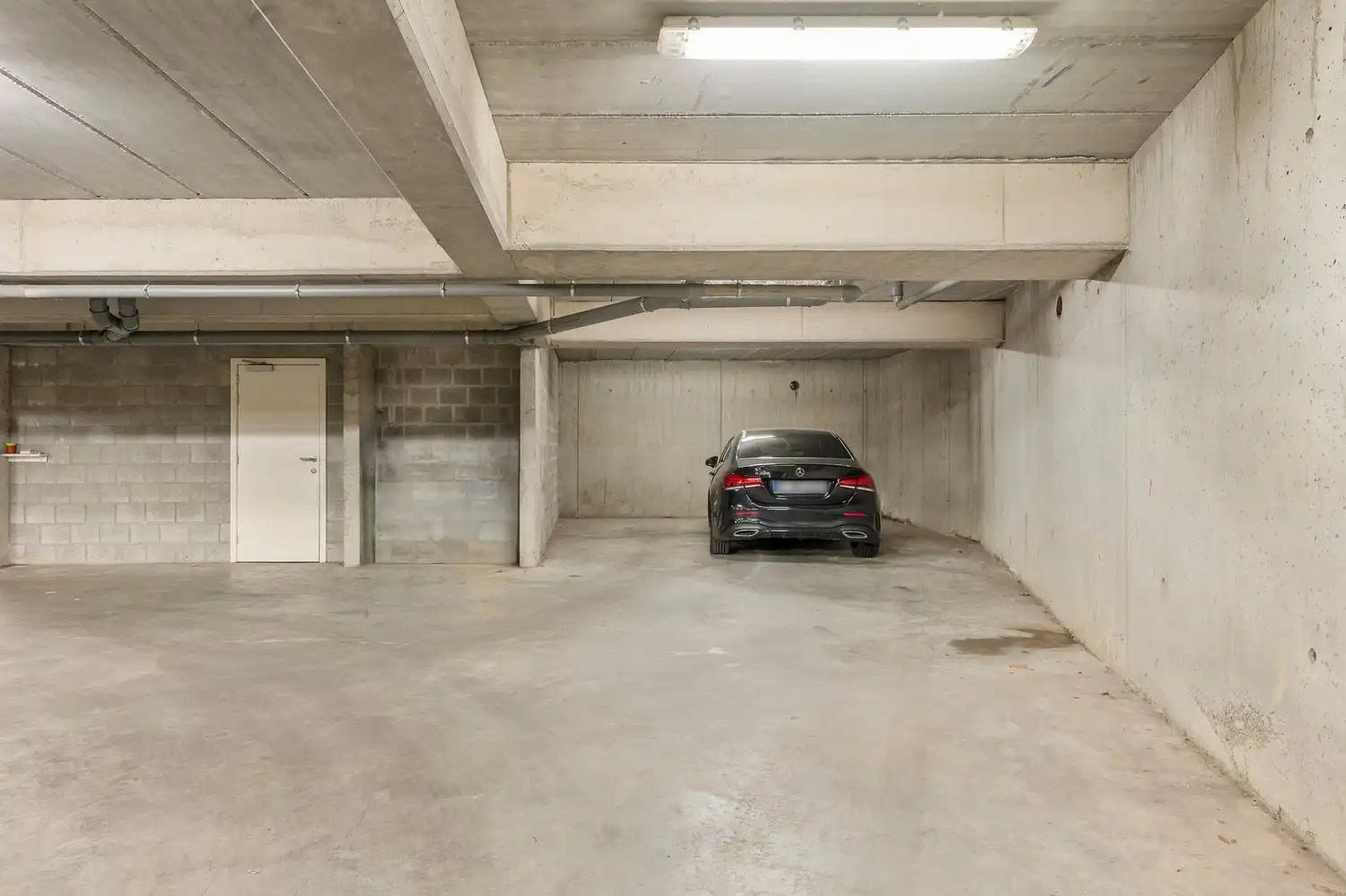 Gunstig gelegen loft met 2 slaapkamers foto 27