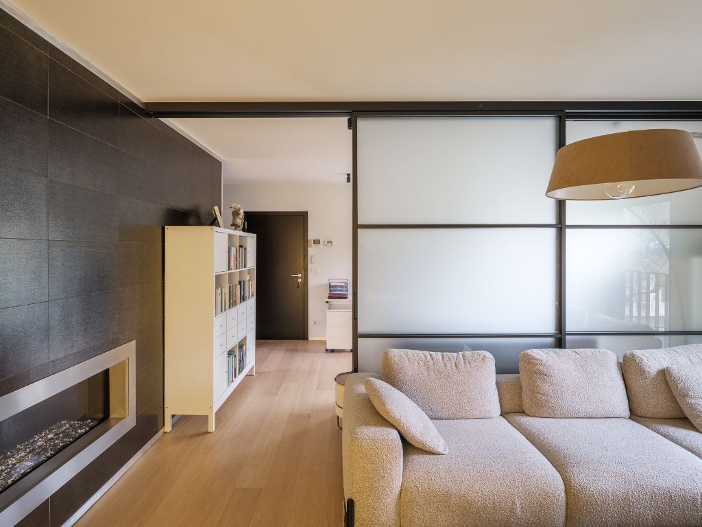 Ruim en lichtrijk duplexappartement met 2 slaapkamers, meerdere terrassen en staanplaats aan Ter Platen foto 5