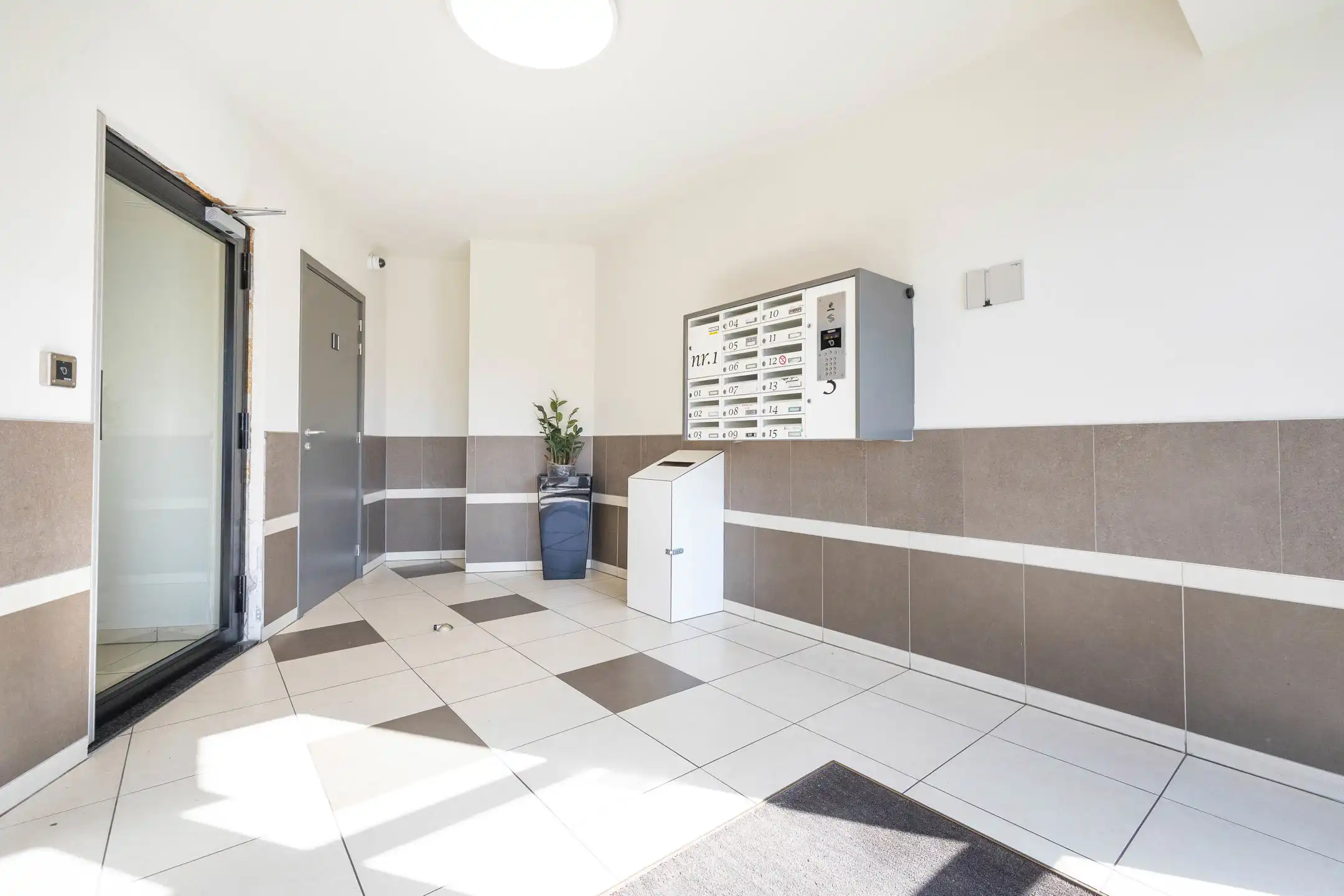 Een rendabel 2-slaapkamerappartement in 1 gegeerde omgeving foto 22