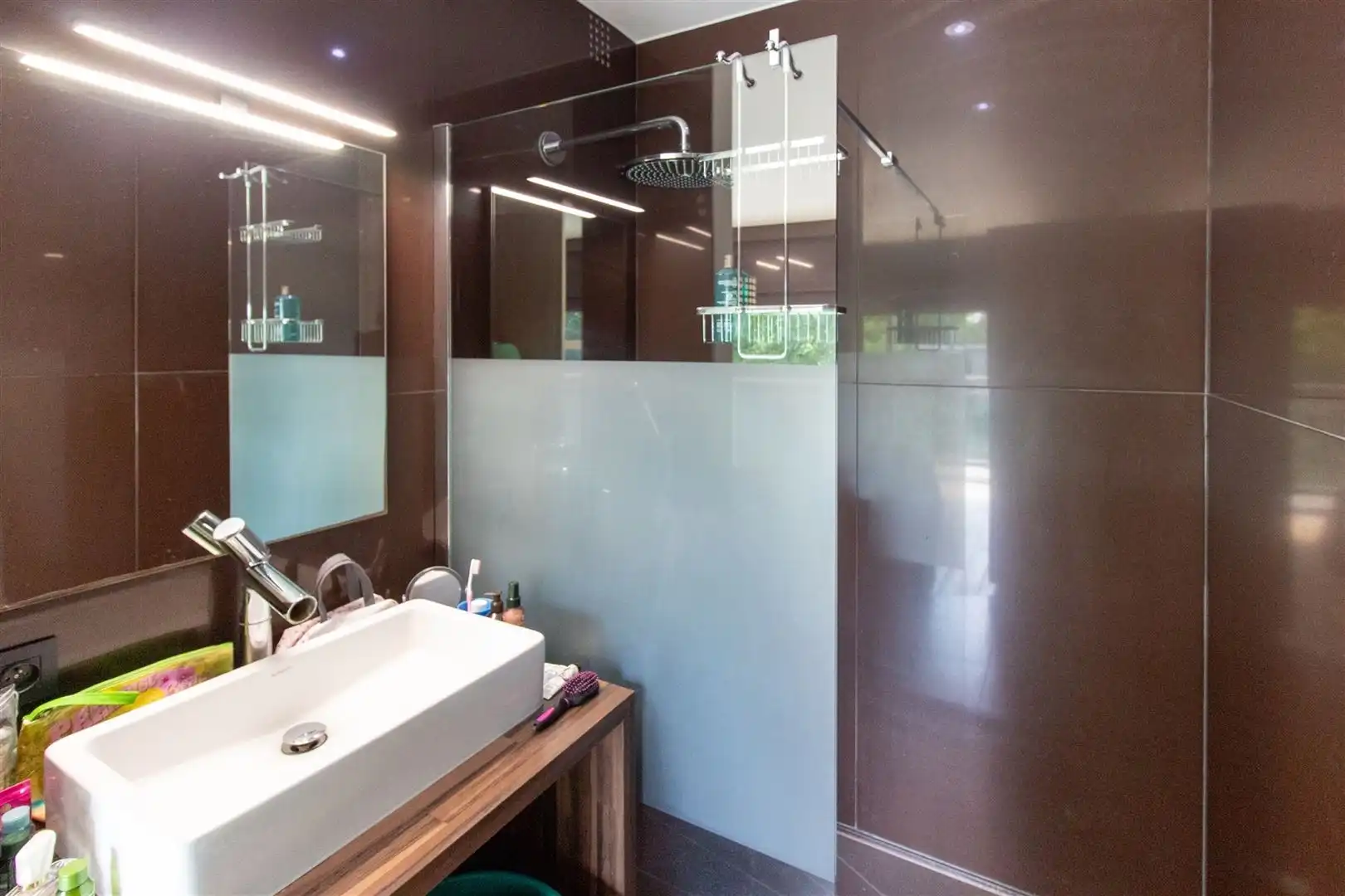 Gezellig 1-SLK Appartement in Hartje Kortrijk foto 5