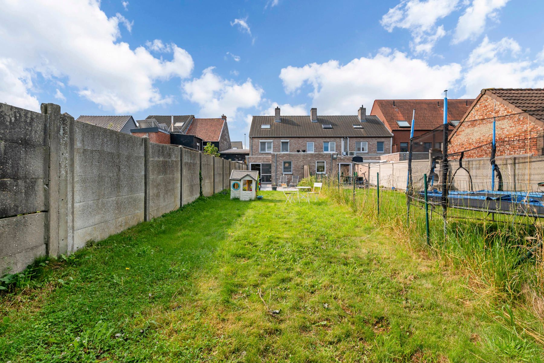 Goed onderhouden gezinswoning met tuin en garage foto 8