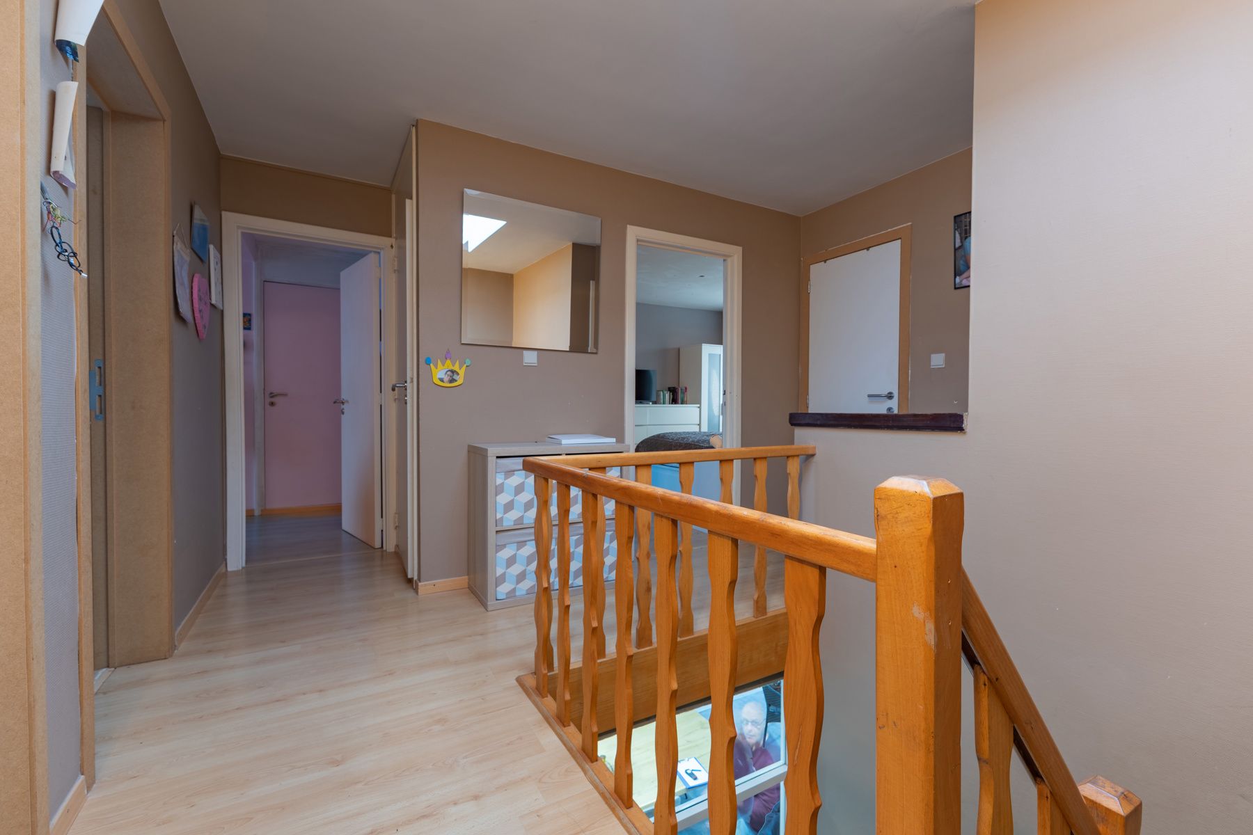 Gunstig gelegen woning met 4 slaapkamers en tuin foto 11