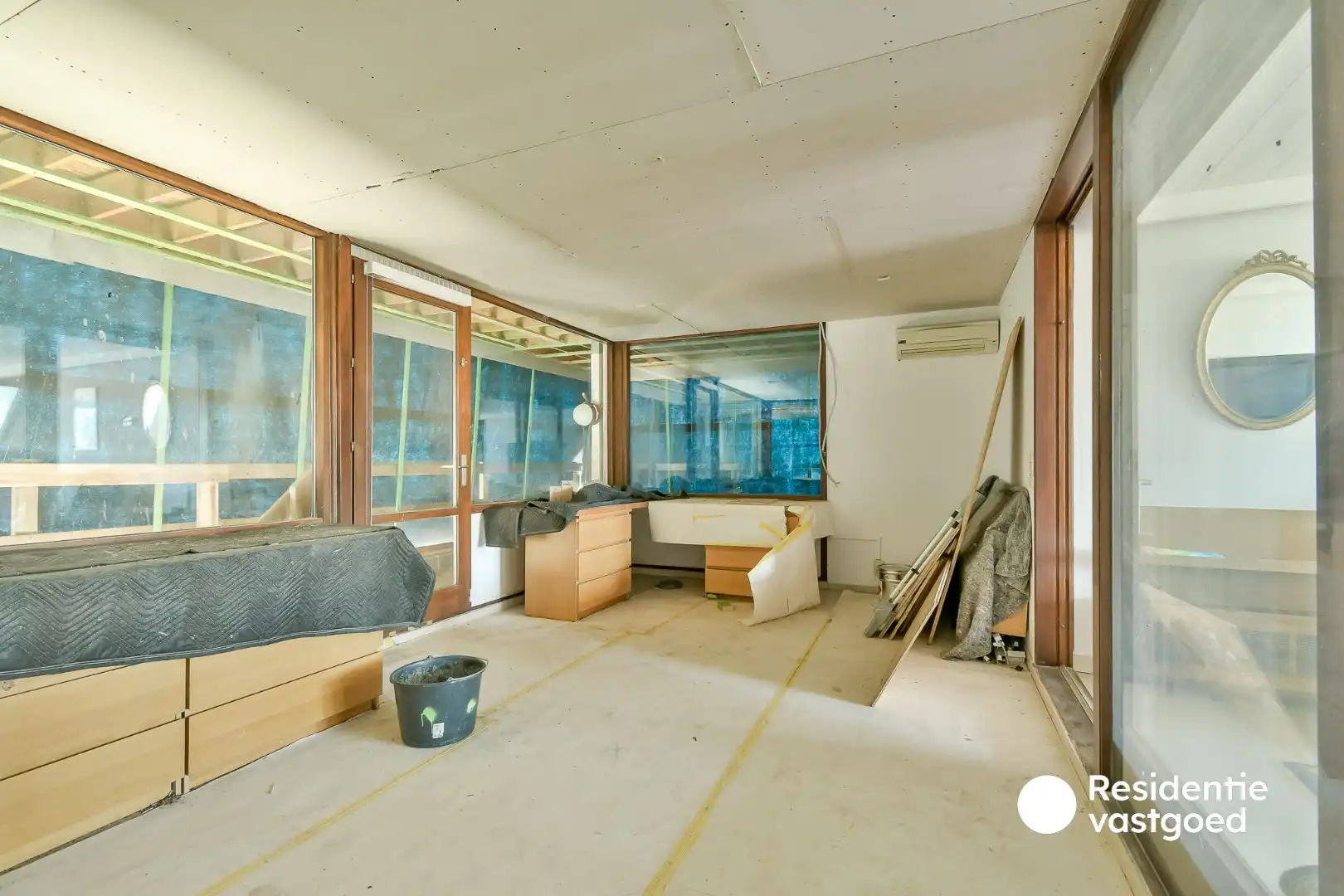 Verrassend ruime woning met unieke indeling en veel potentieel in Torhout! foto 20