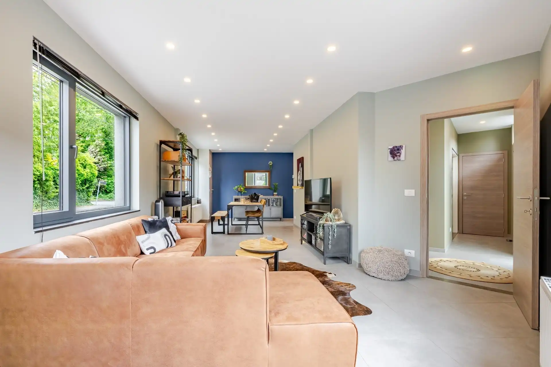 Instapklare woning met 3 ruime slaapkamers! foto 2
