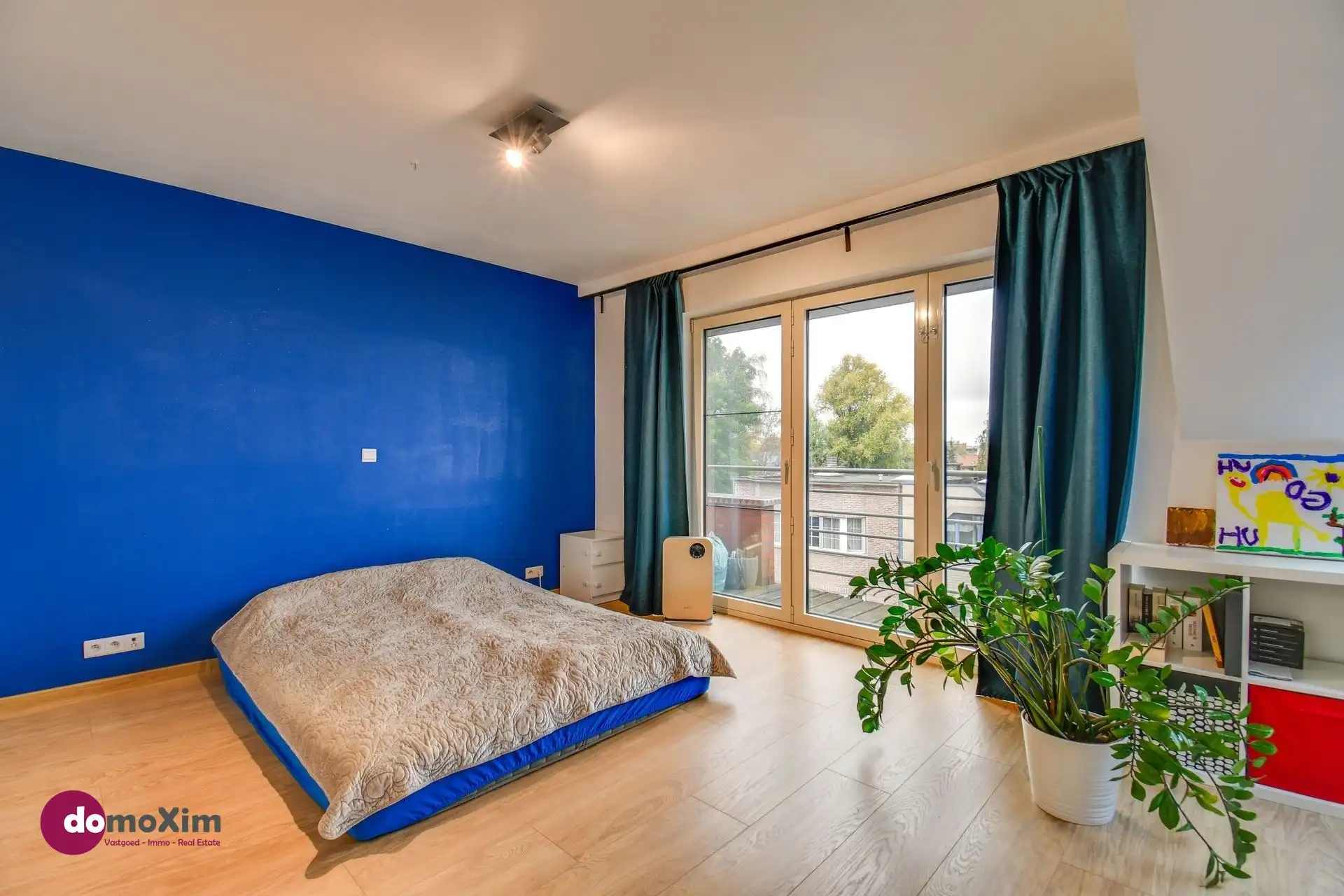 Ruim 3-slaapkamer appartement met 2 terrassen en garagebox in Vilvoorde foto 12