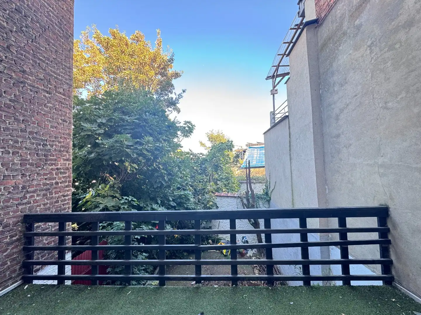 EEN RIJWONING MET TUIN foto 6