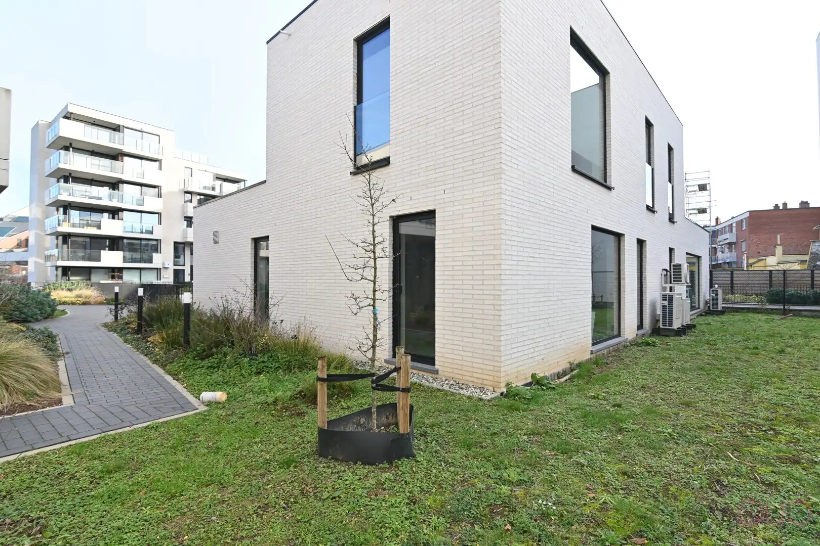 Modern kantoorruimte te huur: Energiezuinige nieuwbouw kantoorruimte in De Stadspoort – Sint-Truiden. foto 4