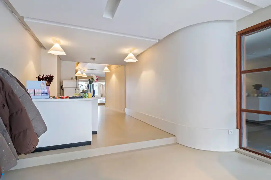 Uitzonderlijk handelspand in Avelgem! foto 7