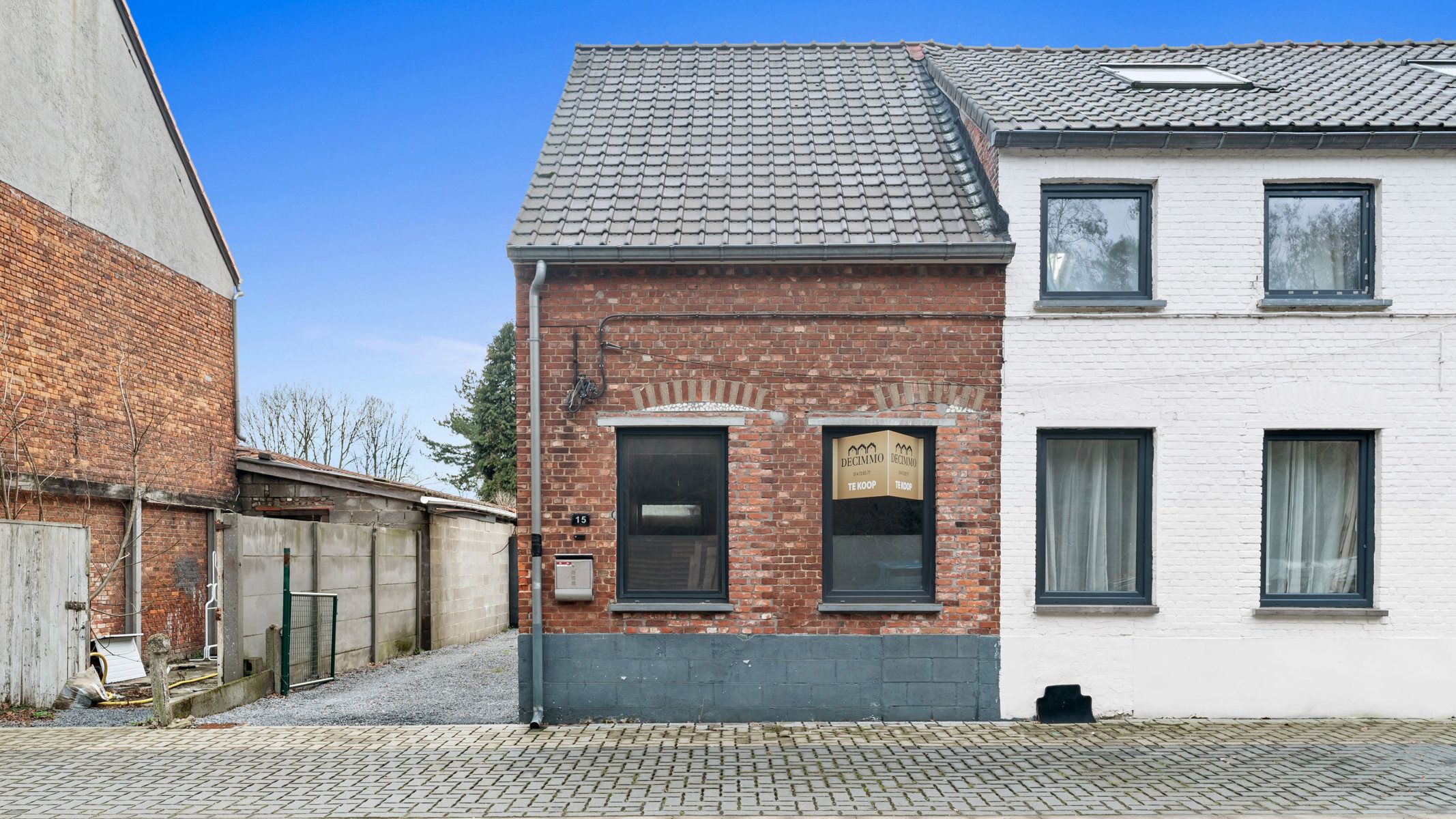 Hoofdfoto van de publicatie: Deels te renoveren starterswoning met diepe tuin in groene, rustige omgeving