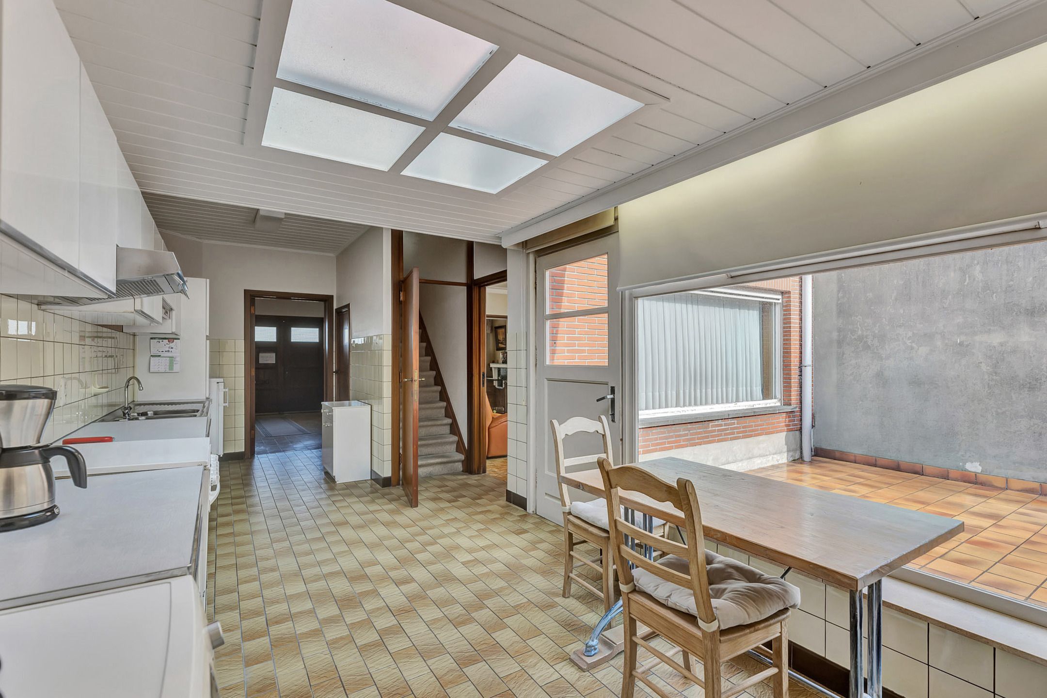 Te renoveren woning met 3 slpks en garage nabij centrum foto 7