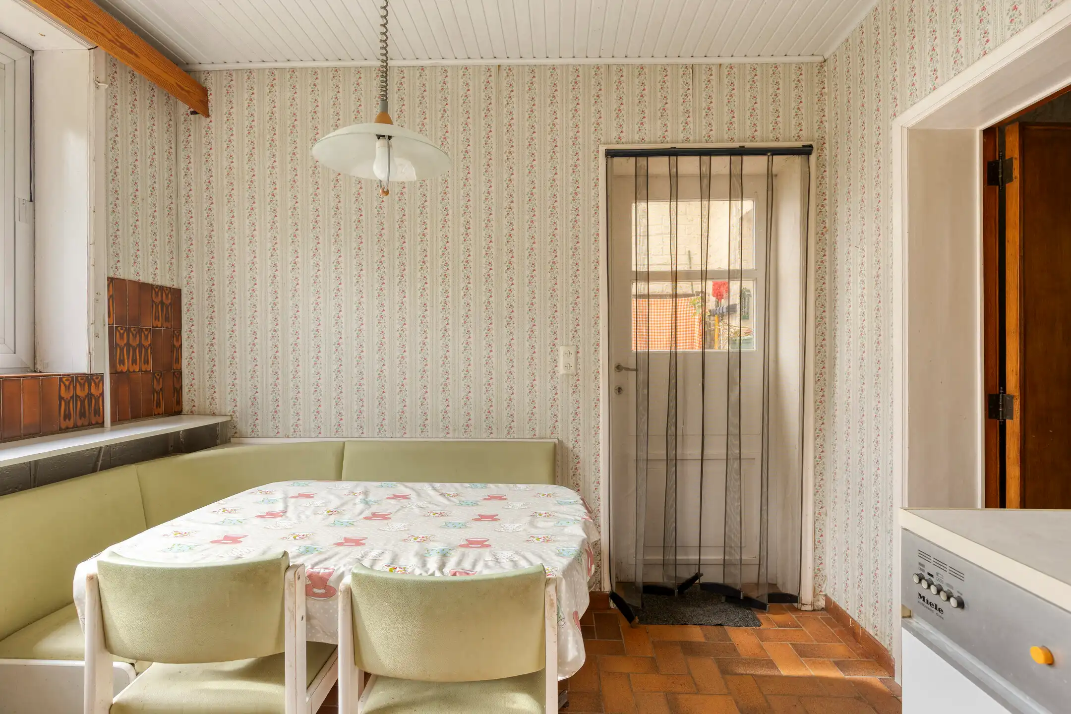 🏠 RUIME BEL-ETAGE MET ENORM POTENTIEEL  foto 7