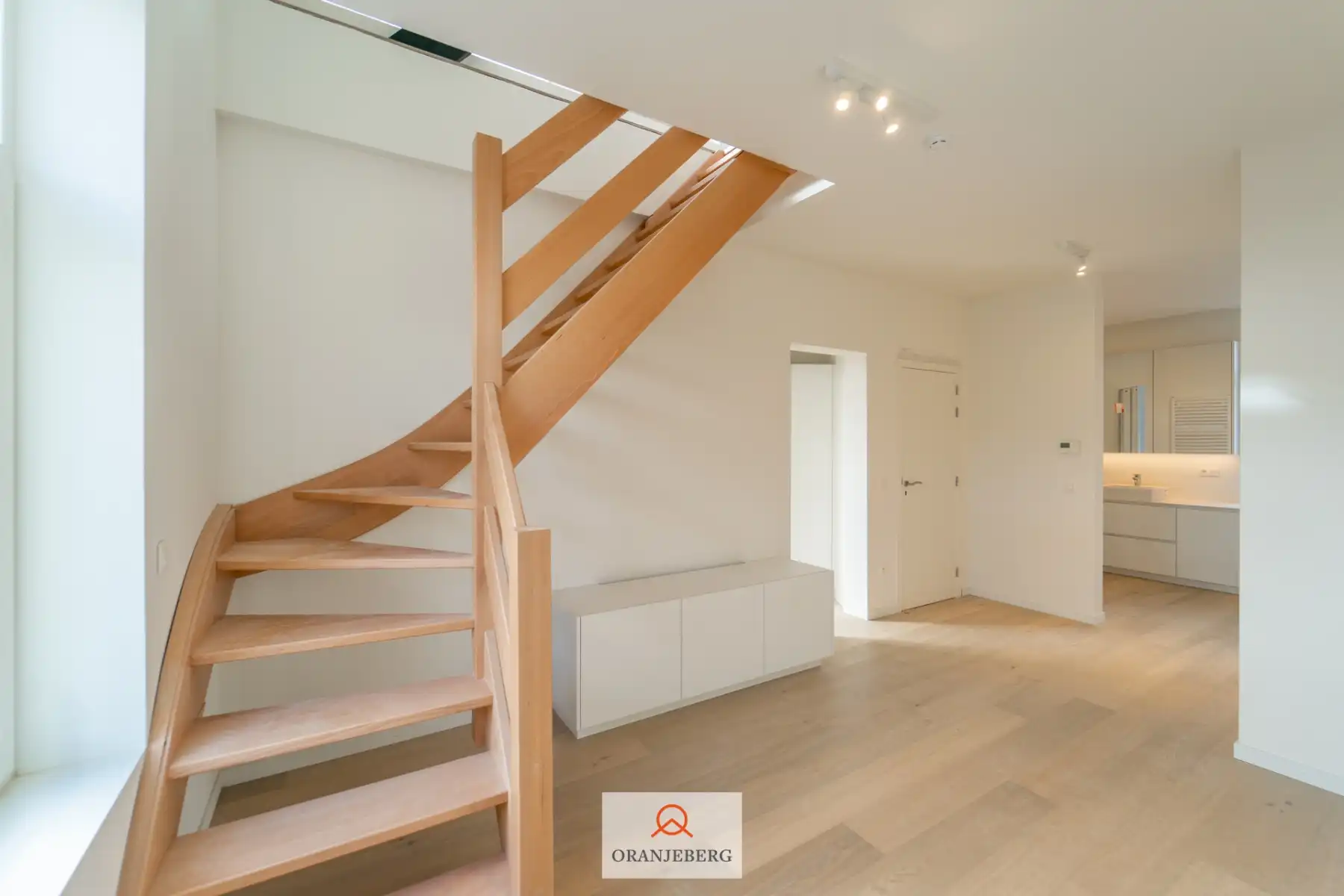 Prachtige duplex met zonnig terras aan Coupure foto 8