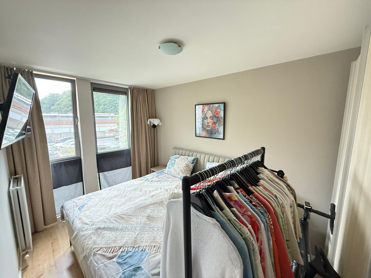 APPARTEMENT MET TERRAS + P foto 5