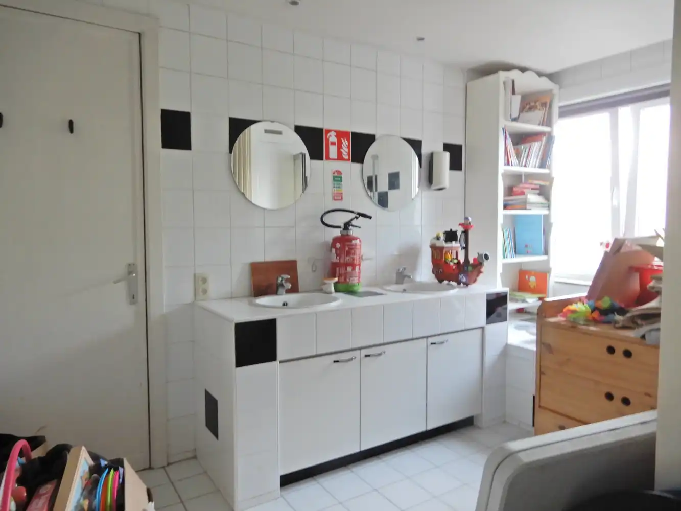Halfopen woning met garage te Meulebeke. foto 12