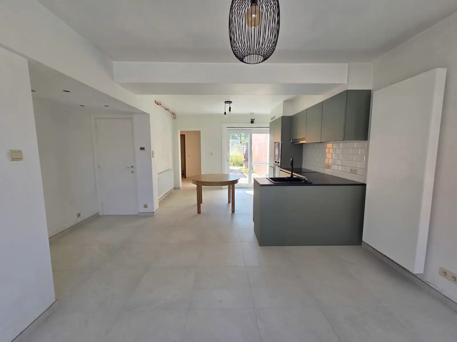 Aangename woning met 2 slaapkamers! foto 4
