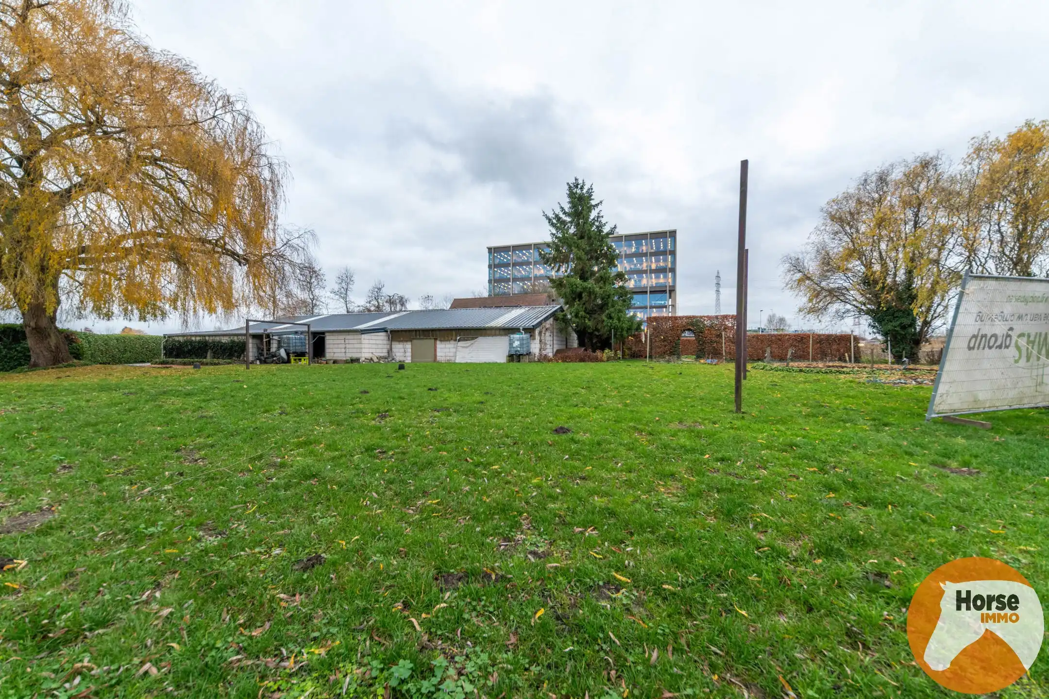 SCHELLE - Centraal gelegen ruime woning met loods  foto 26