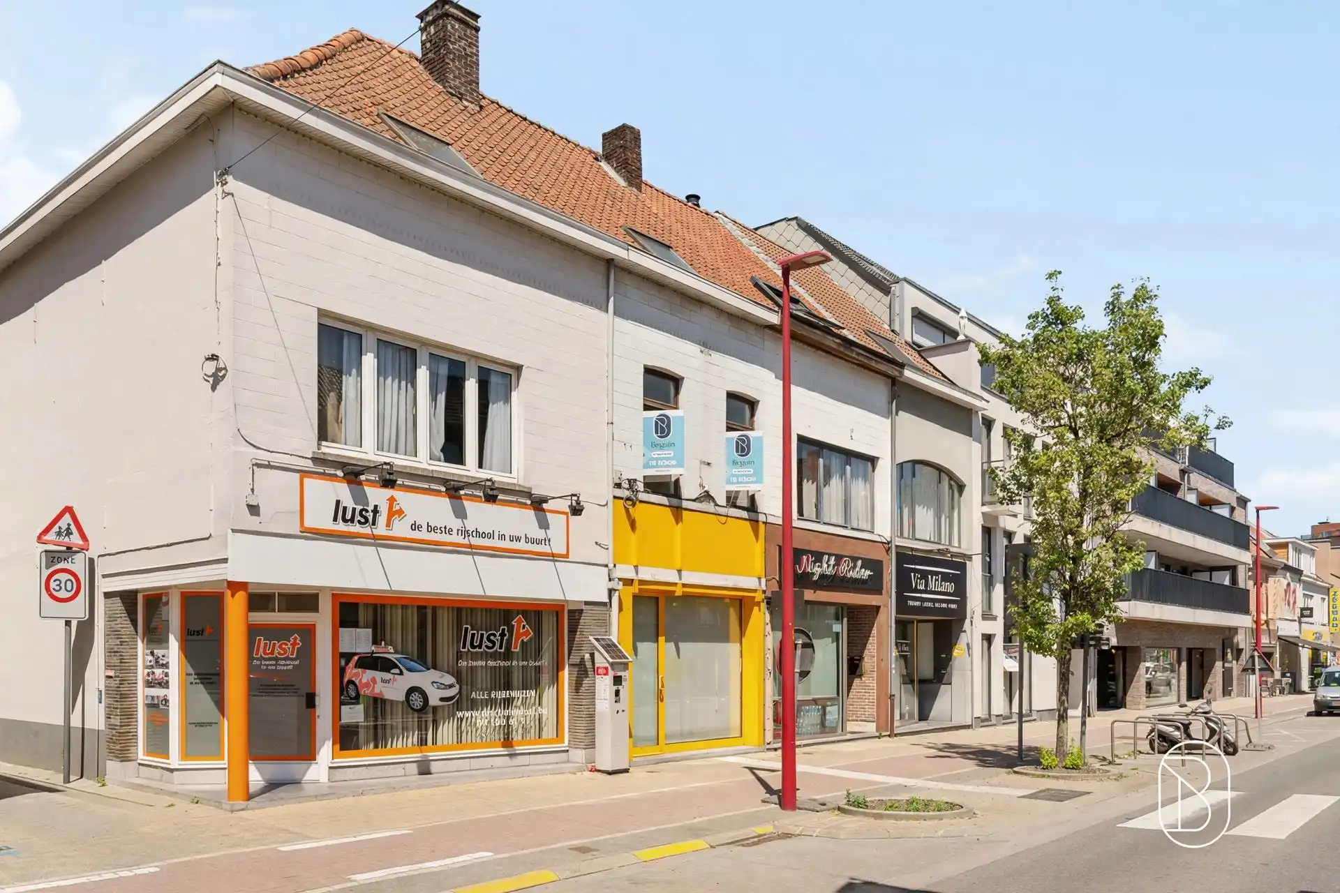 Handelspand met woonst en veel potentieel in Deinze foto 18
