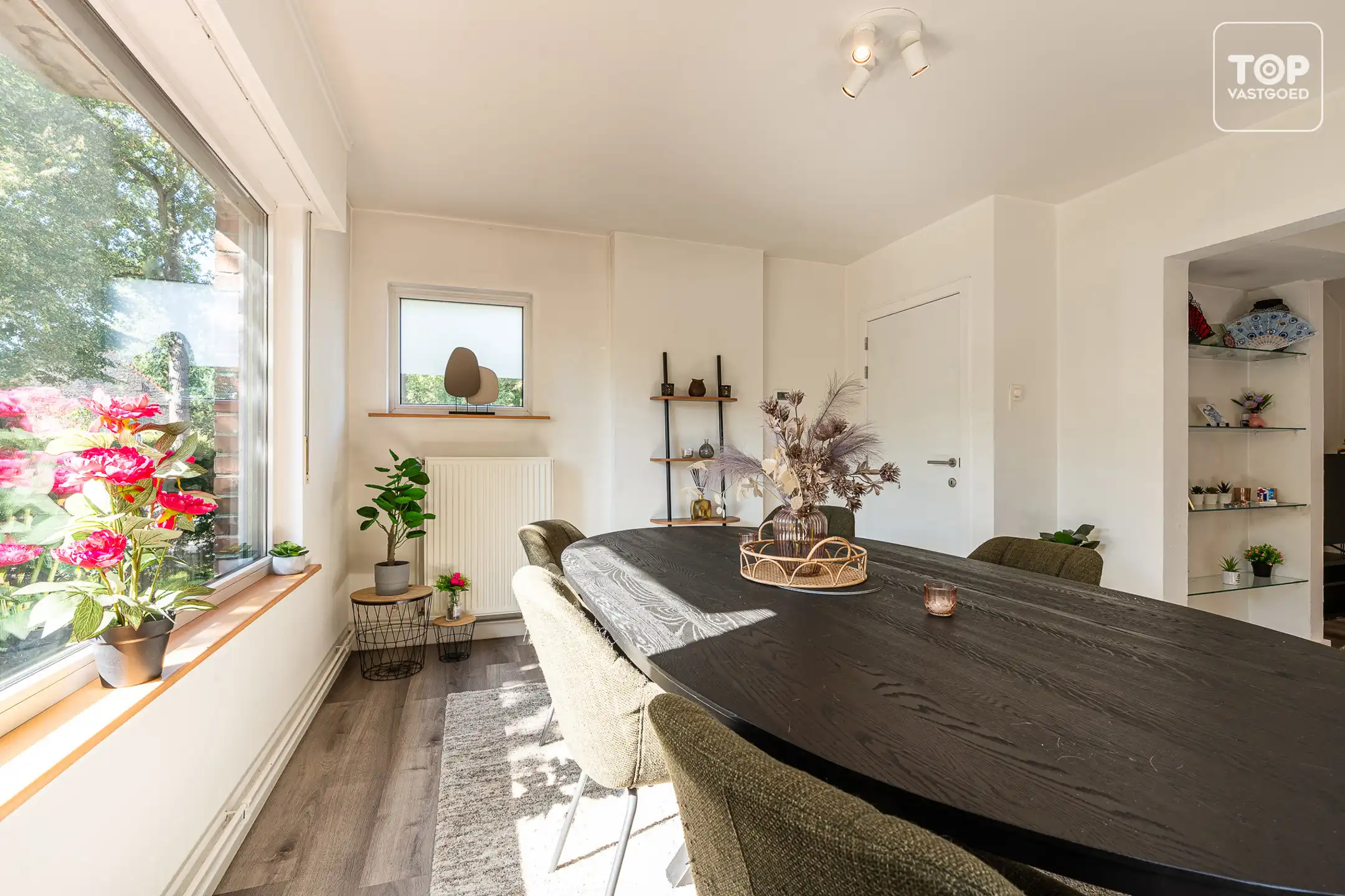Charmante, instapklare woning in hartje Vinderhoute foto 4