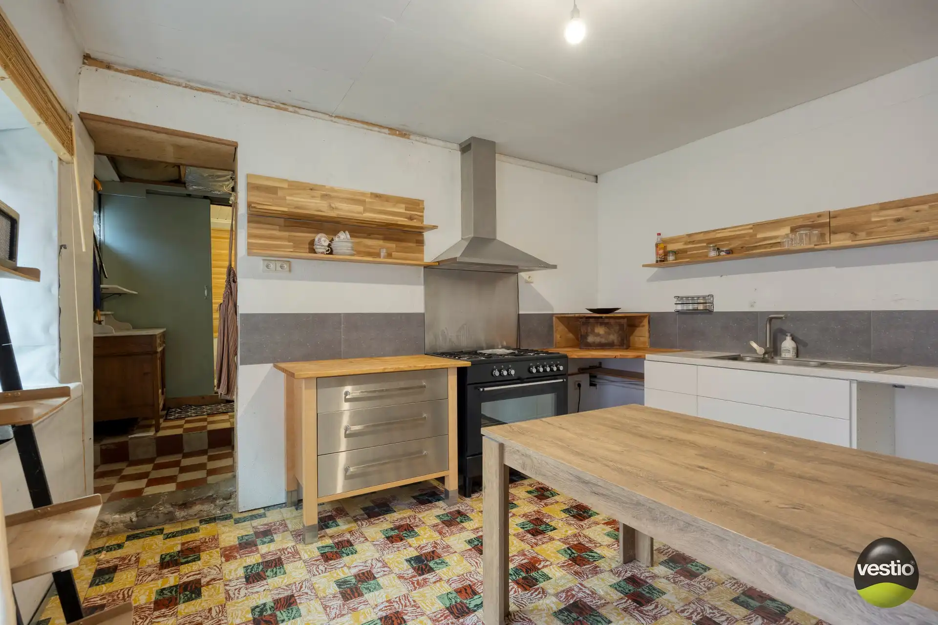 Te renoveren woning met bijgebouwen in het rustige centrum van Bevingen (Sint-Truiden) foto 11