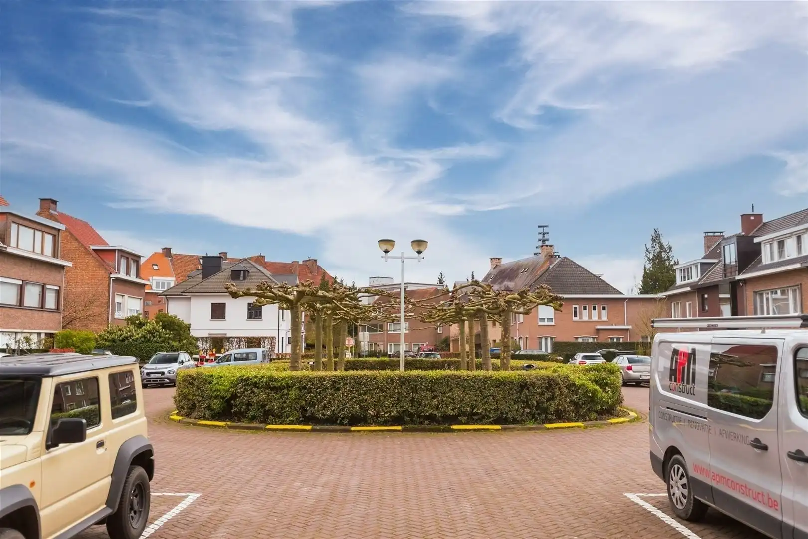 Gerenoveerde woning met vier slaapkamers en garage op rustige locatie foto 16