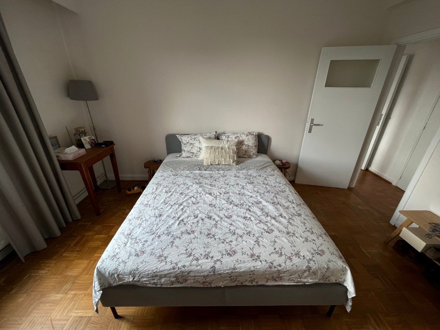 Ruim, lichtrijk appartement met garage én berging (kelder). foto 14