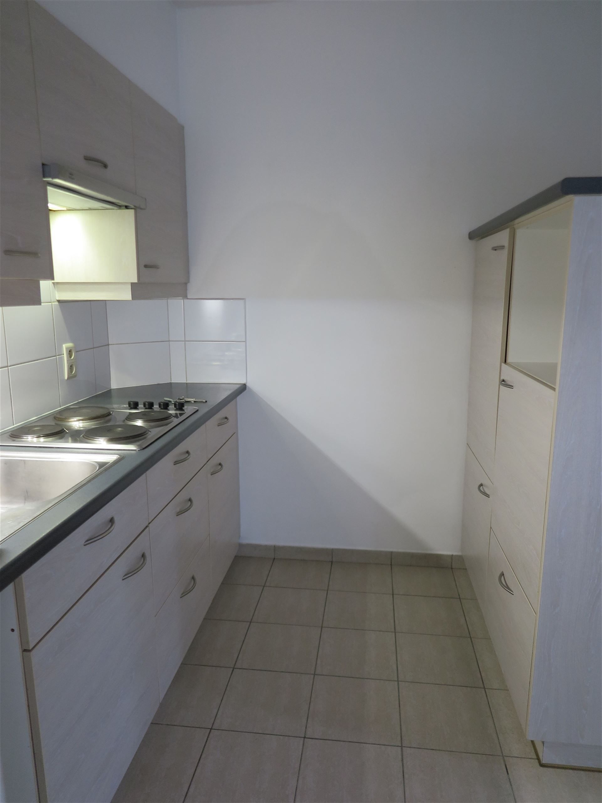 Appartement 4 Slaapkamers in Bassevelde foto 4