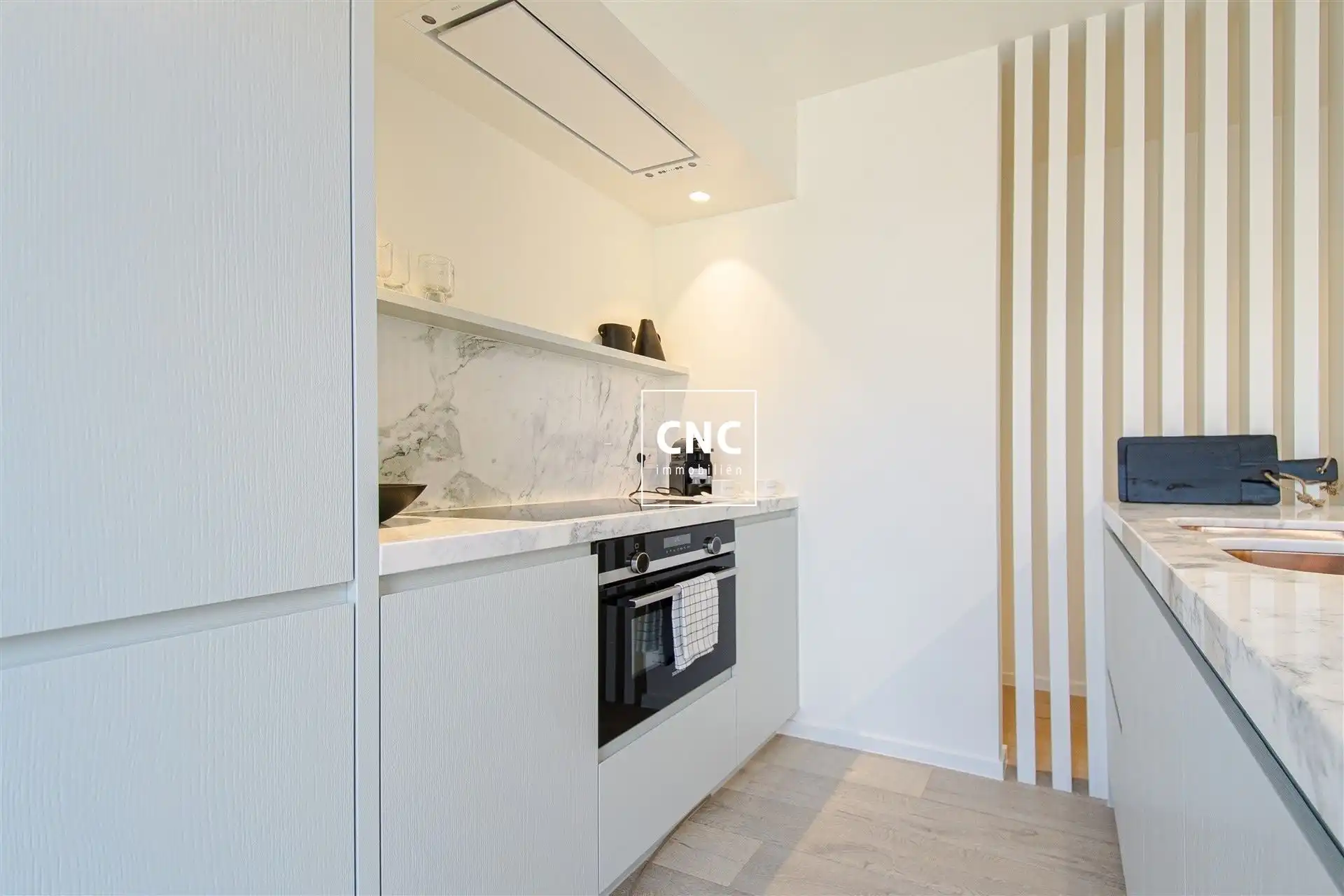 Stijlvol gerenoveerde duplex op toplocatie in Knokke

 foto 10