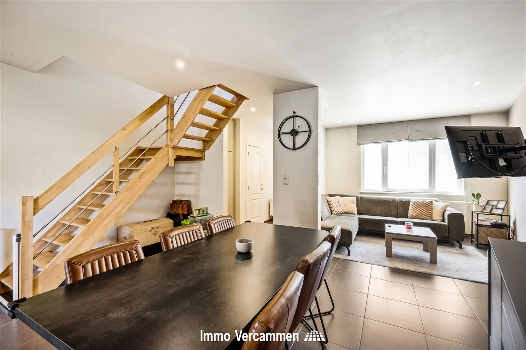 Instapklare woning met 3 slaapkamers te Putte foto 2