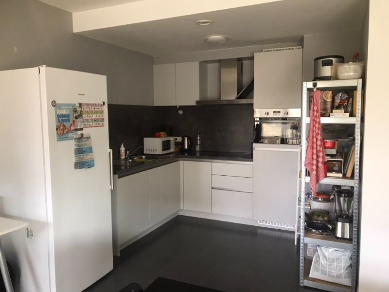 Gezellig zon georiënteerd 2slk appartement met groen uitzicht, met terras, kelder en private garagebox  in afgesloten garagecomplex op wandelafstand van centrum van EEklo foto 7