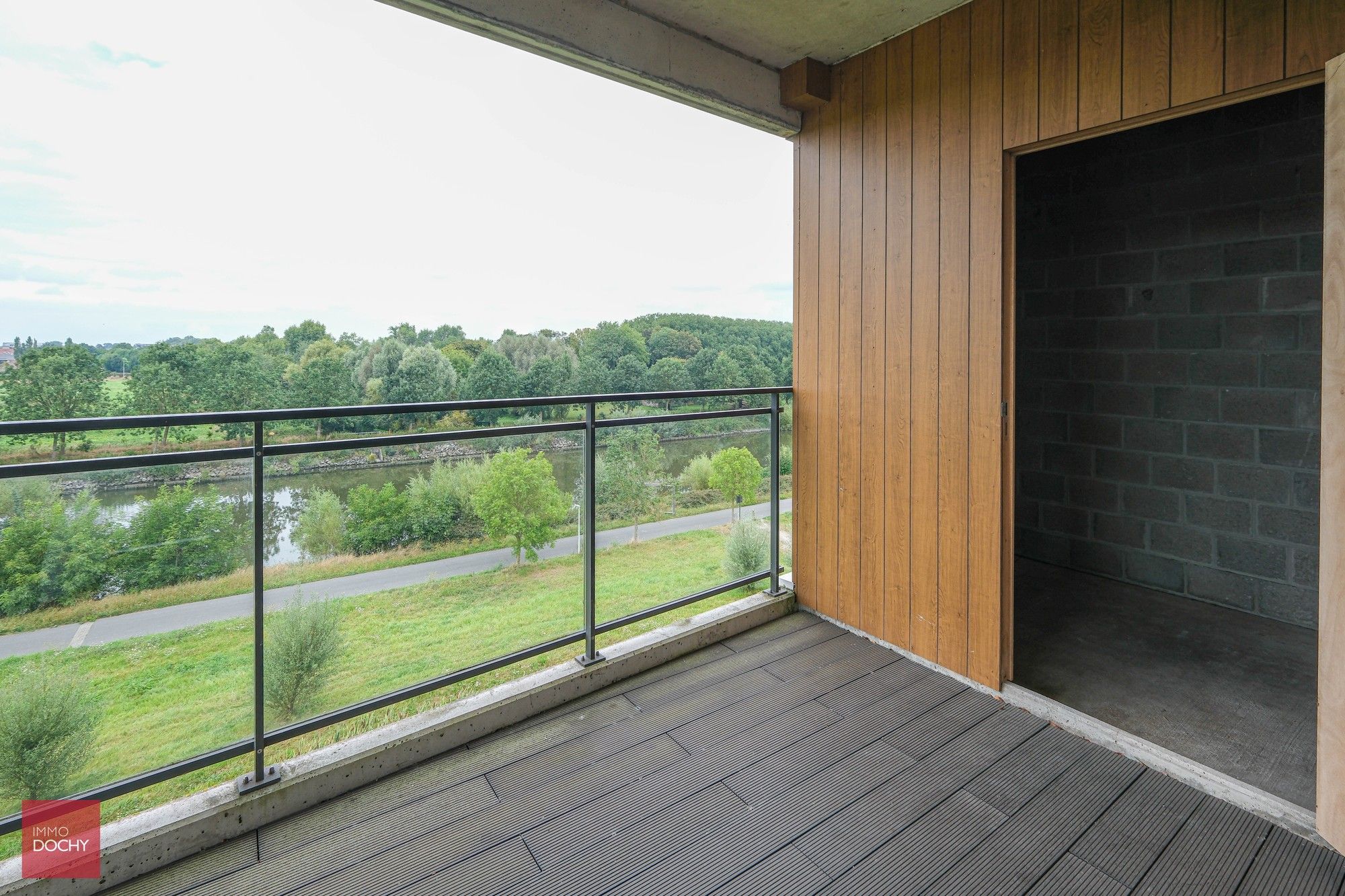 Prachtig appartement op de 3de verdieping met subliem Leiezicht foto 19