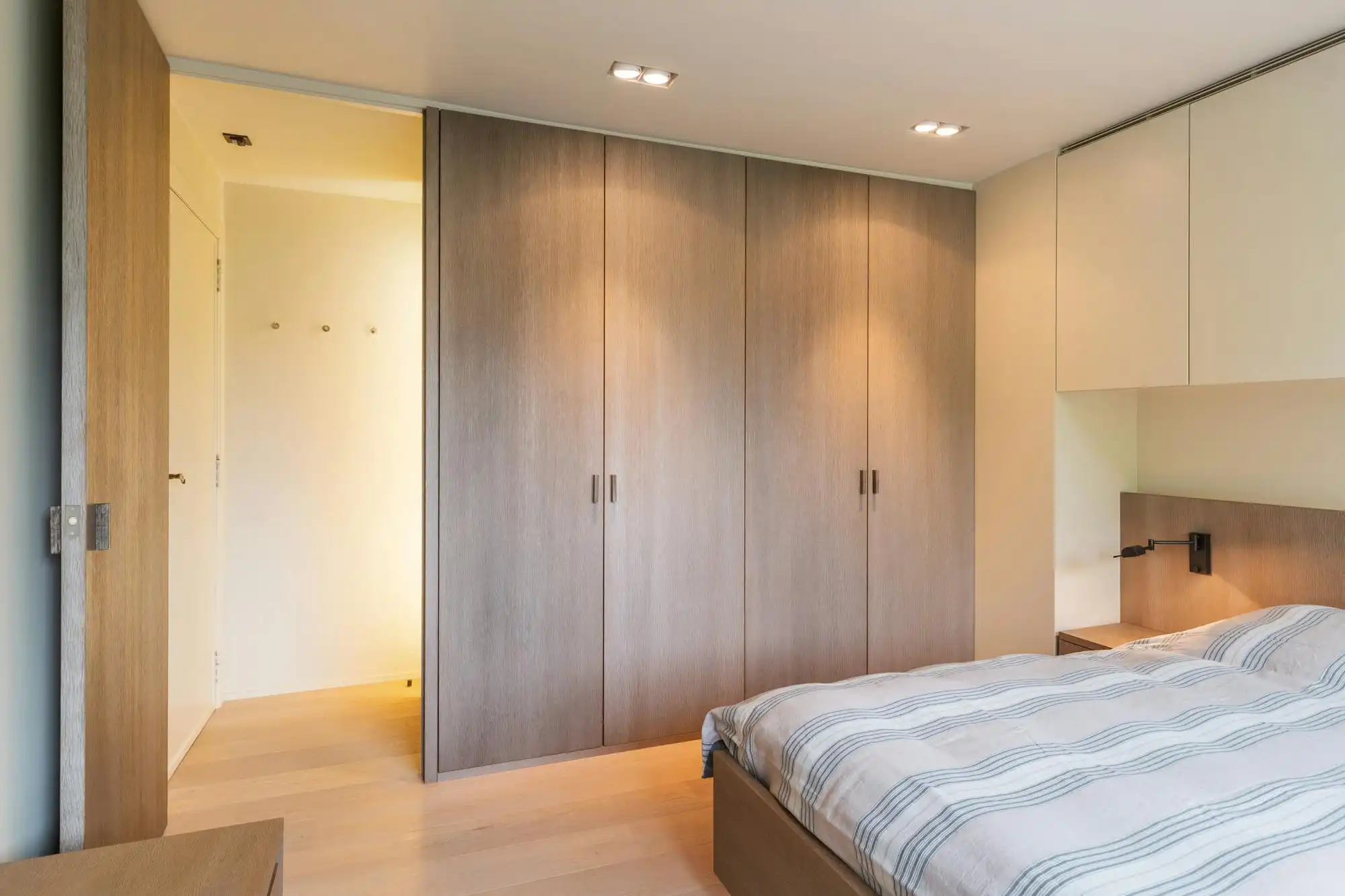 Exclusieve villa met aparte ingang voor vrij beroep in Grimbergen  foto 13
