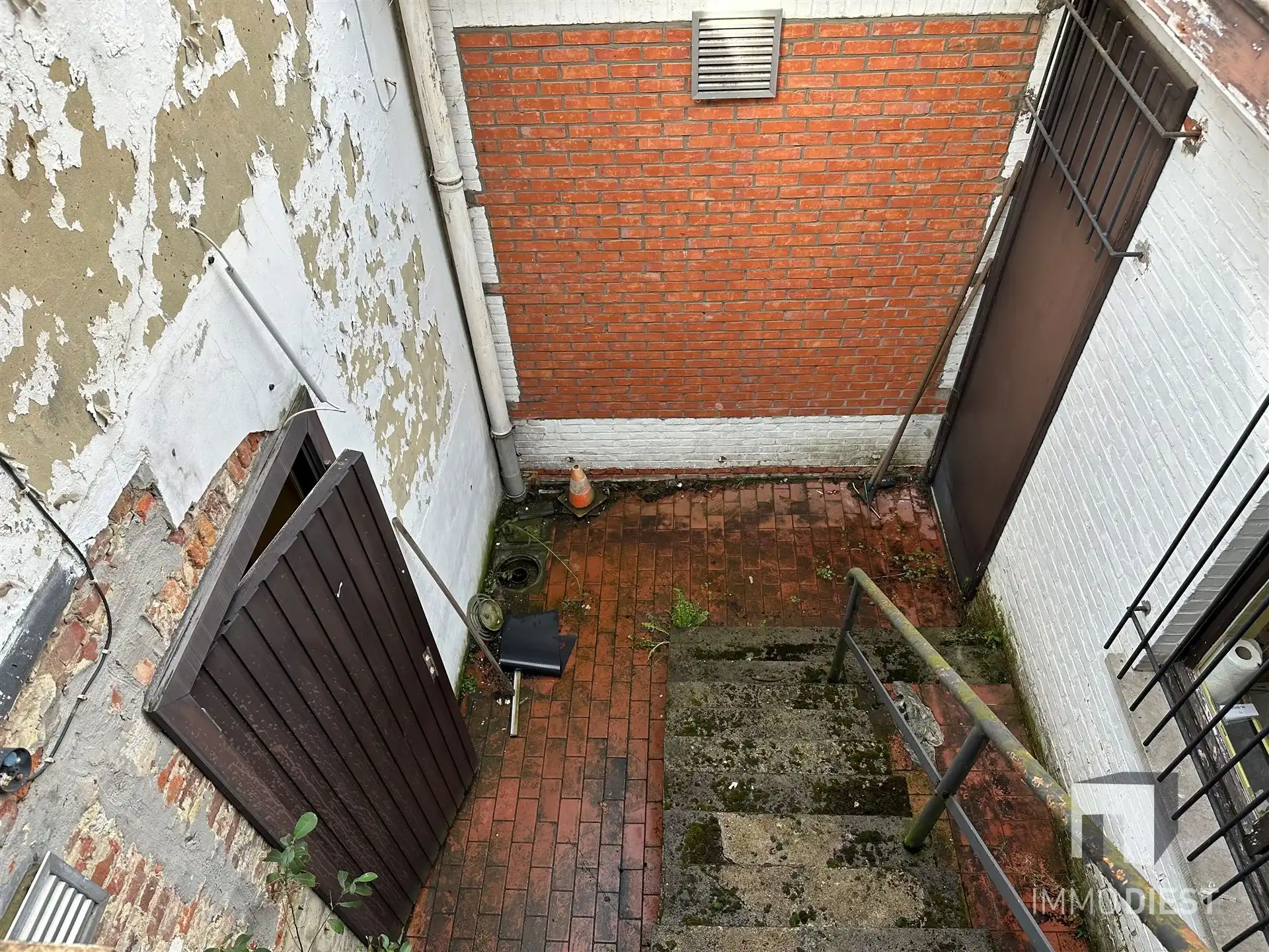 Retail met ca 260m² en constante huurder foto 15