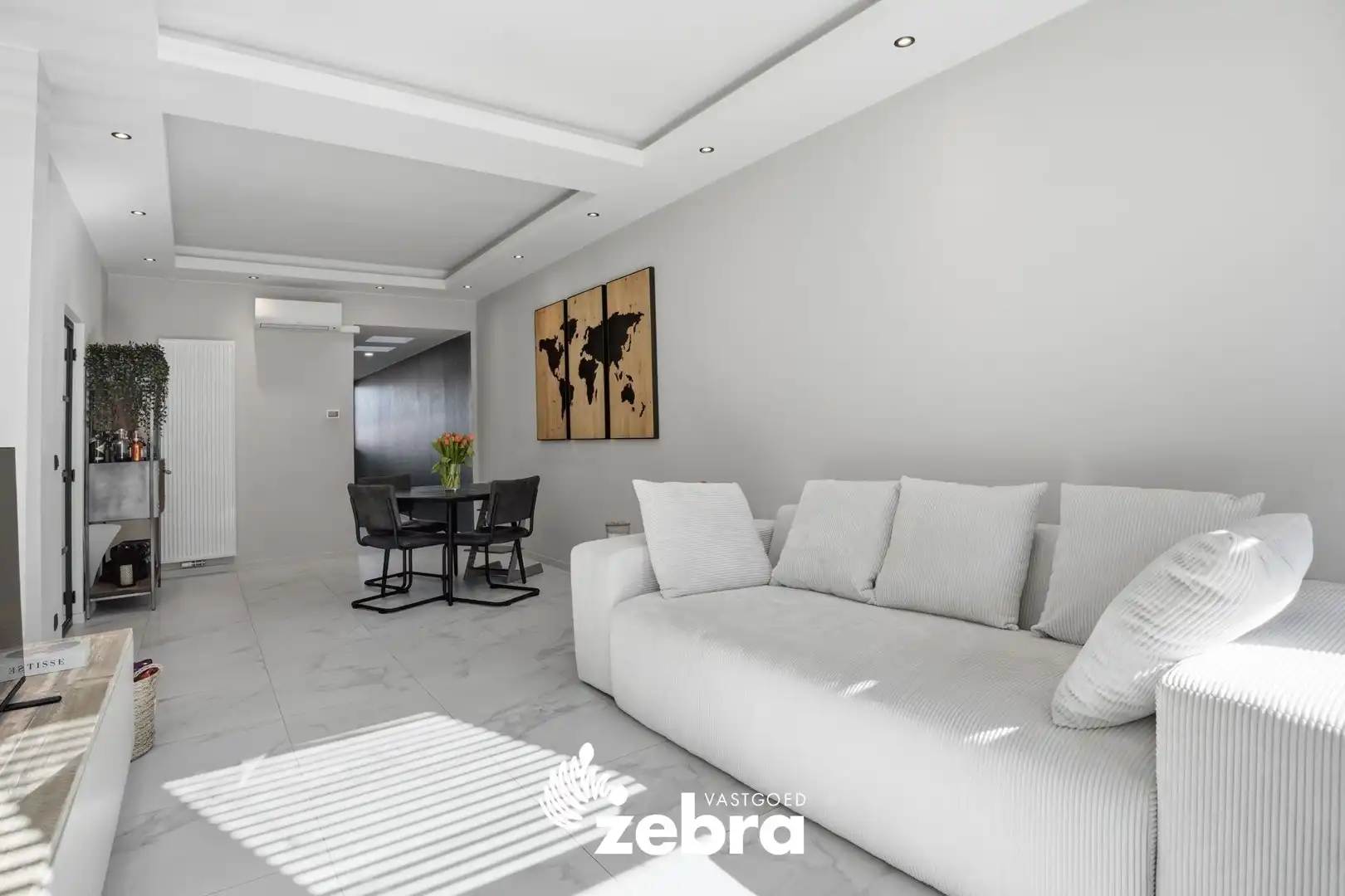 Ruime energiezuinige gezinswoning met tuin op centrale ligging! foto 6