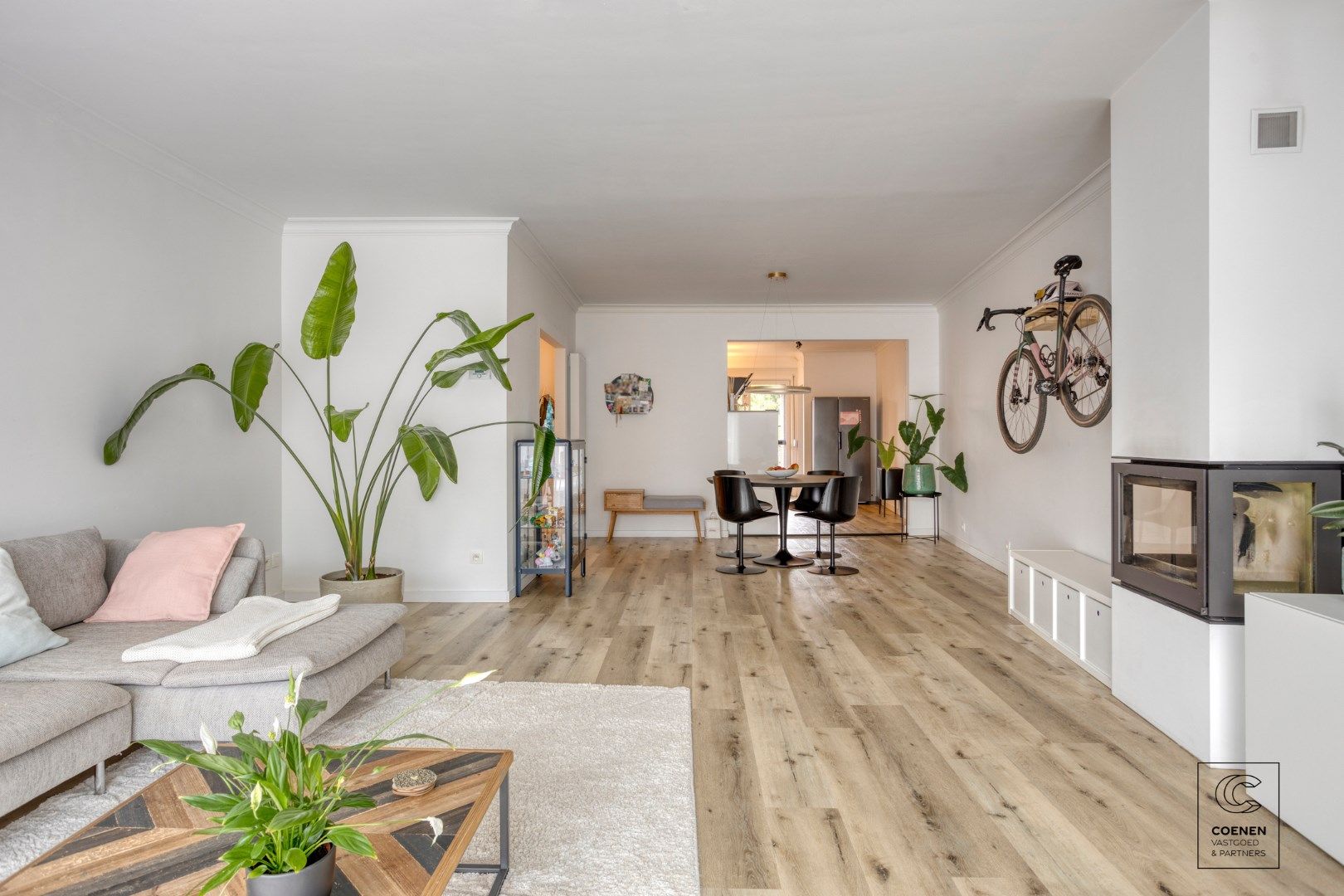 Prachtig appartement van 102 m² met twee slaapkamers te centrum Schilde! foto 3