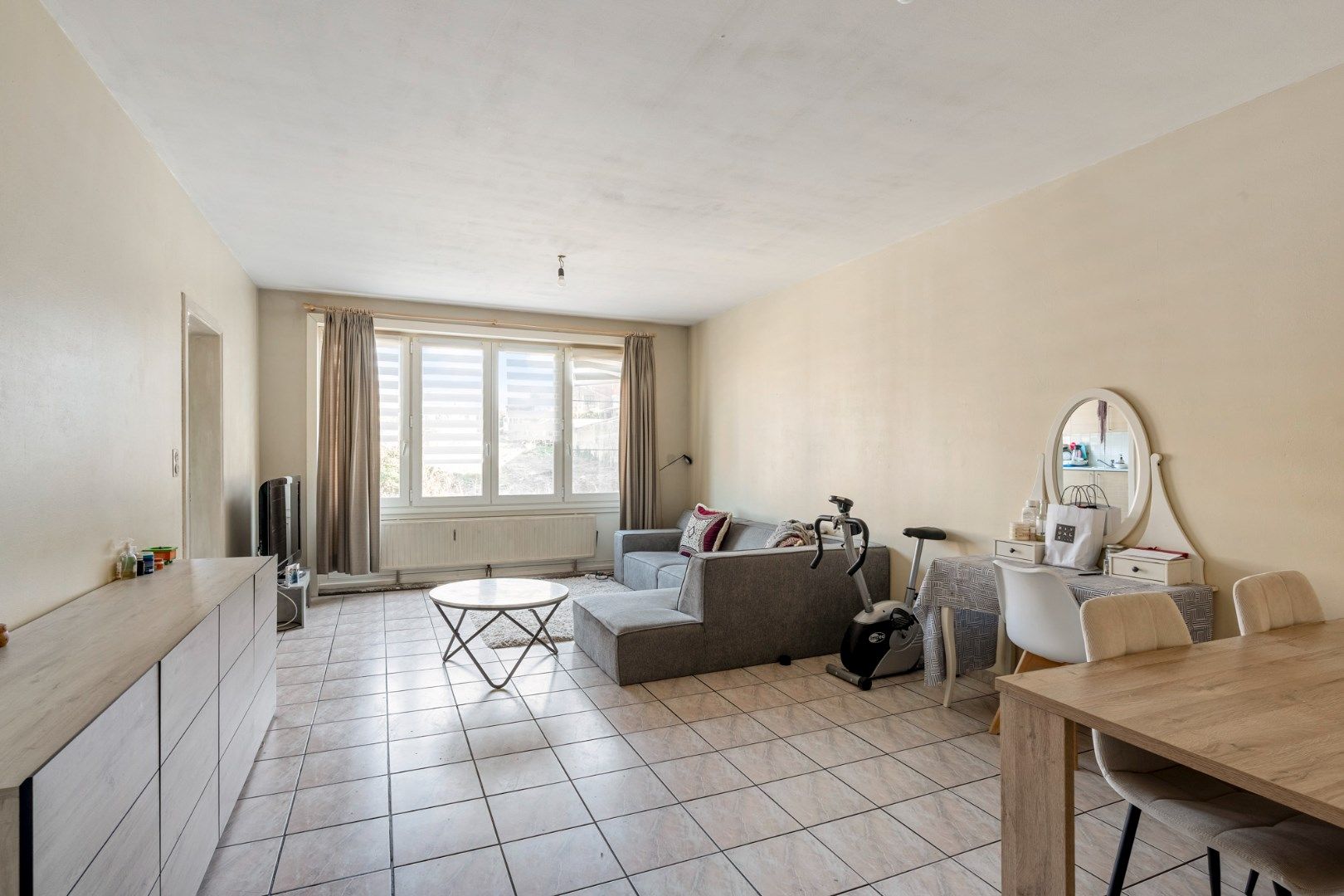2-slaapkamer appartement op de eerste verdieping in residentie Minerva, op 500 m van het stadscentrum foto 8