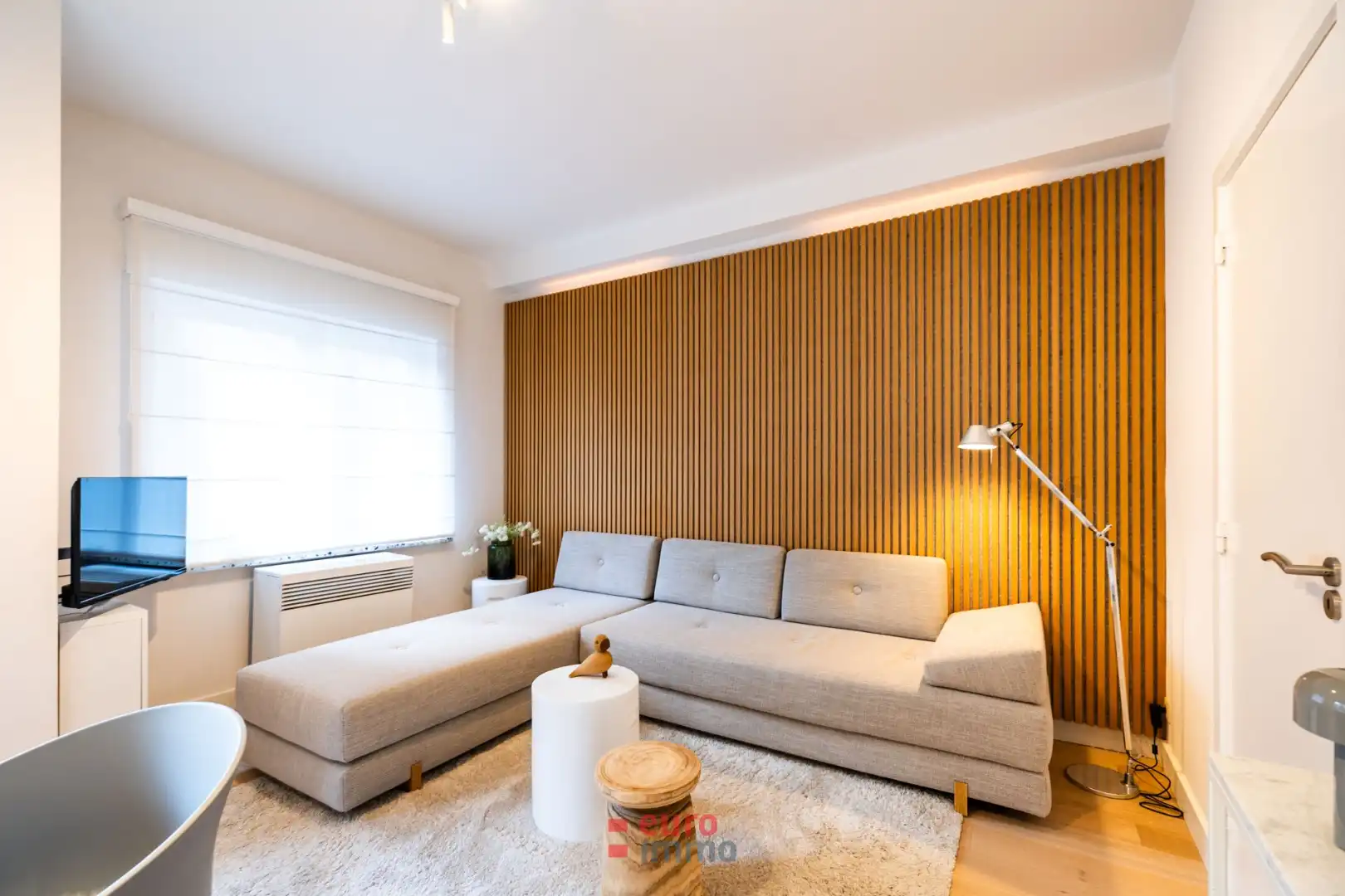 Zéér centraal, rustig gelegen, in 2020 gerenoveerde studio! foto {{pictureIndex}}