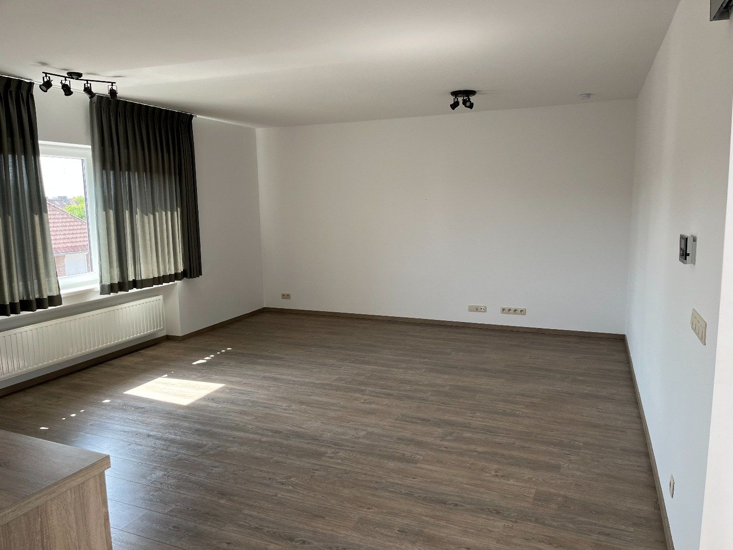 Goed gelegen, energiezuinig 3 slaapkamer-appartement met terras  foto 3