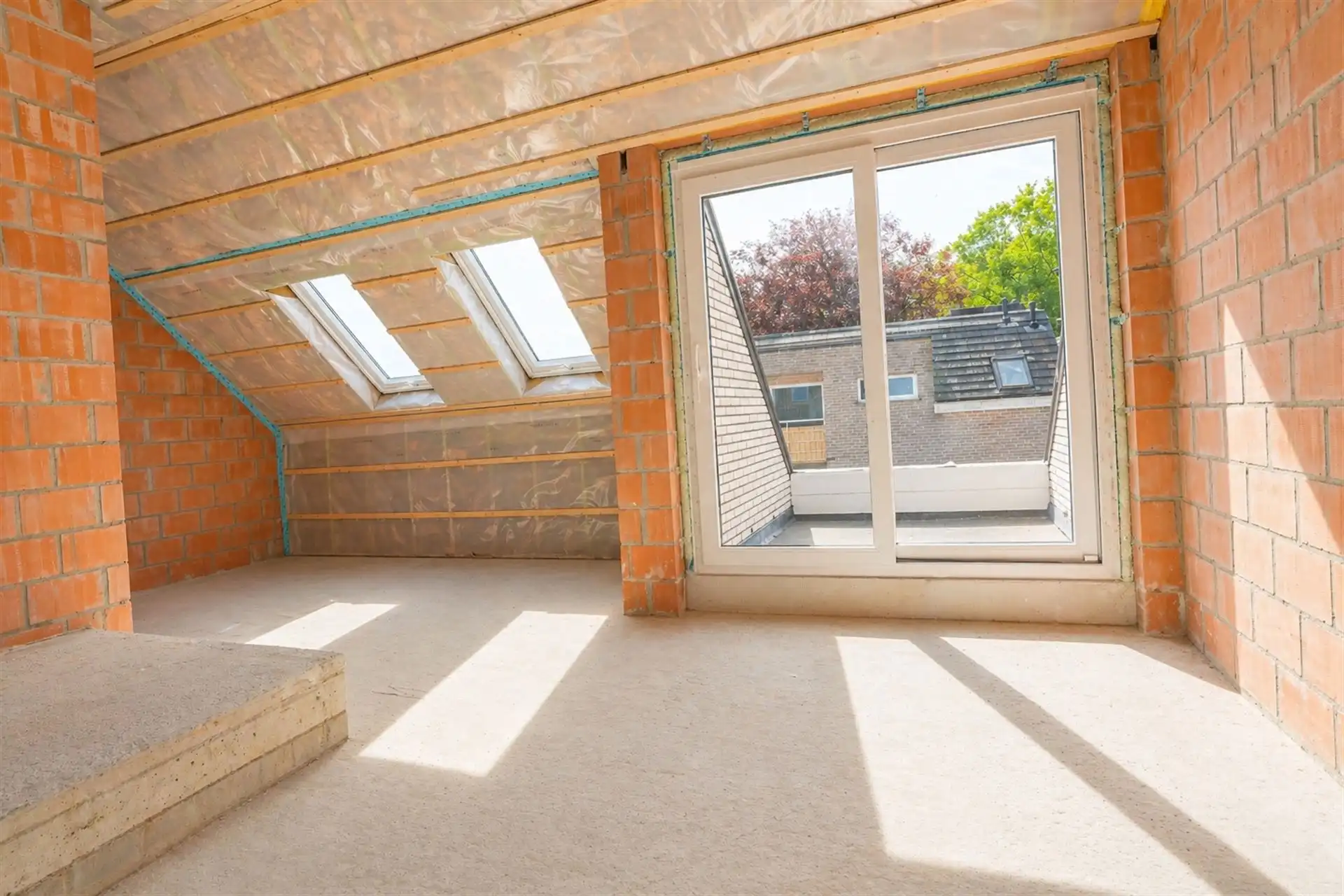 Nieuwbouwinvesteringsproject met 5 appartementen in Moerbeke foto 15