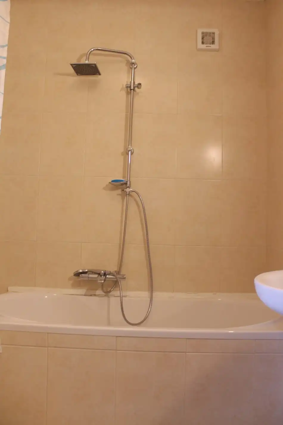 Ruim appartement met terras in het centrum van Lommel. foto 18