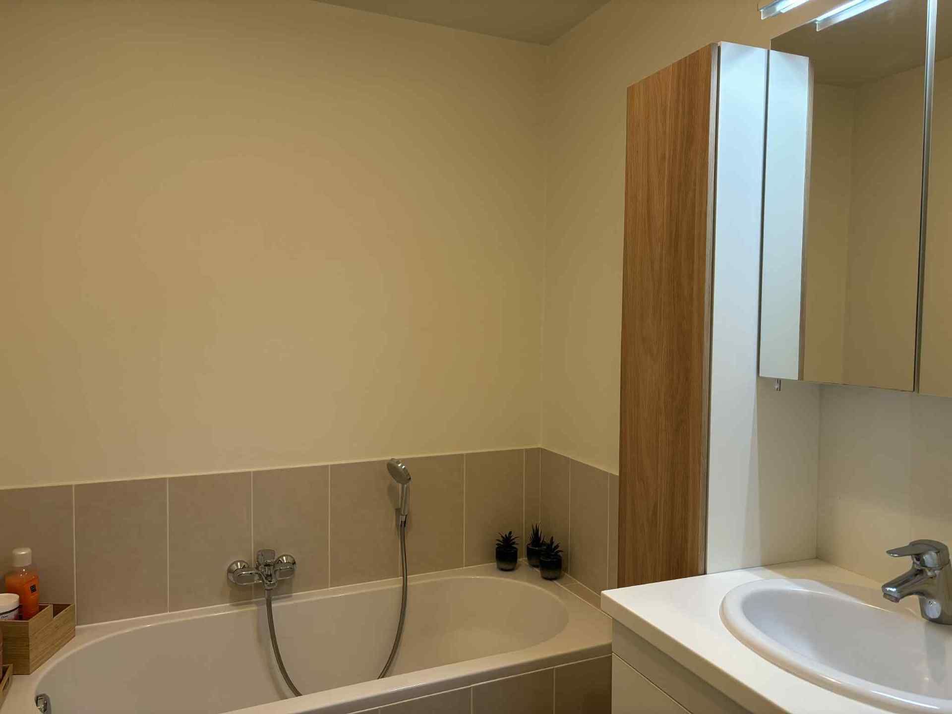 VLIERZELE - Verzorgd appartement in de dorpskern foto 13