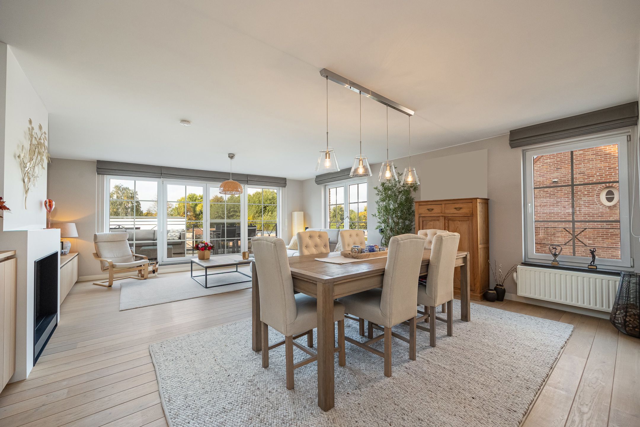 Volledig instapklaar duplex appartement met terras & garage foto 7