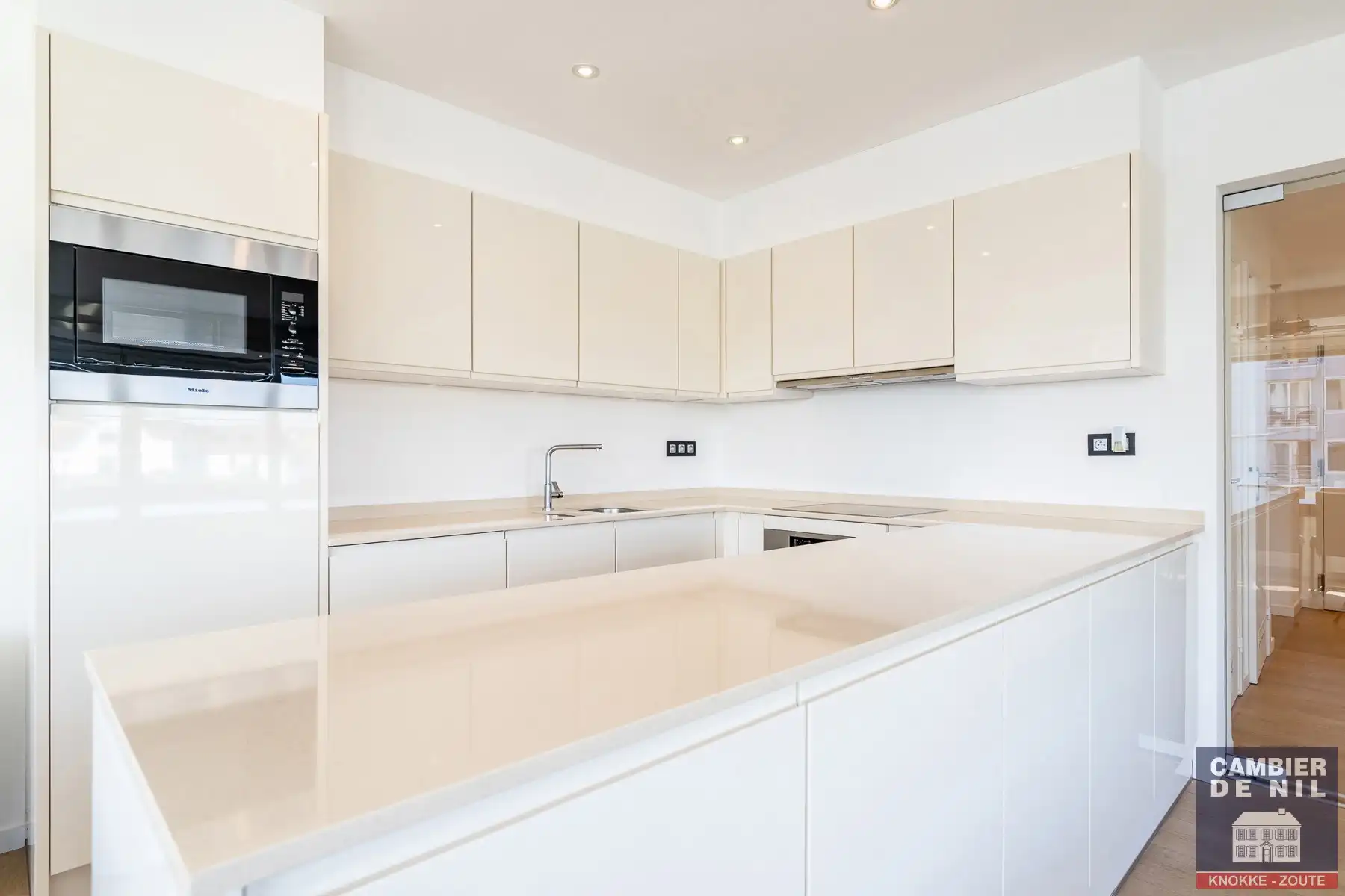 Hoekappartement op topligging met open zichten te Knokke-Heist foto 7