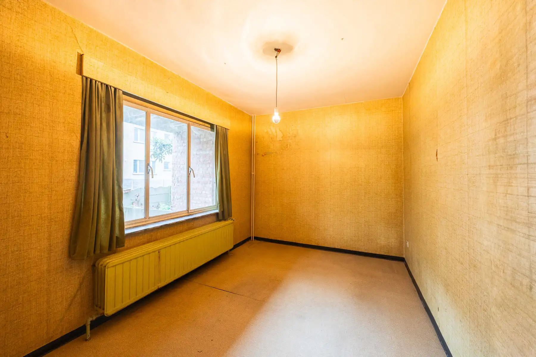 Ruime renovatie bel-etage woning met tuin en garage  foto 14