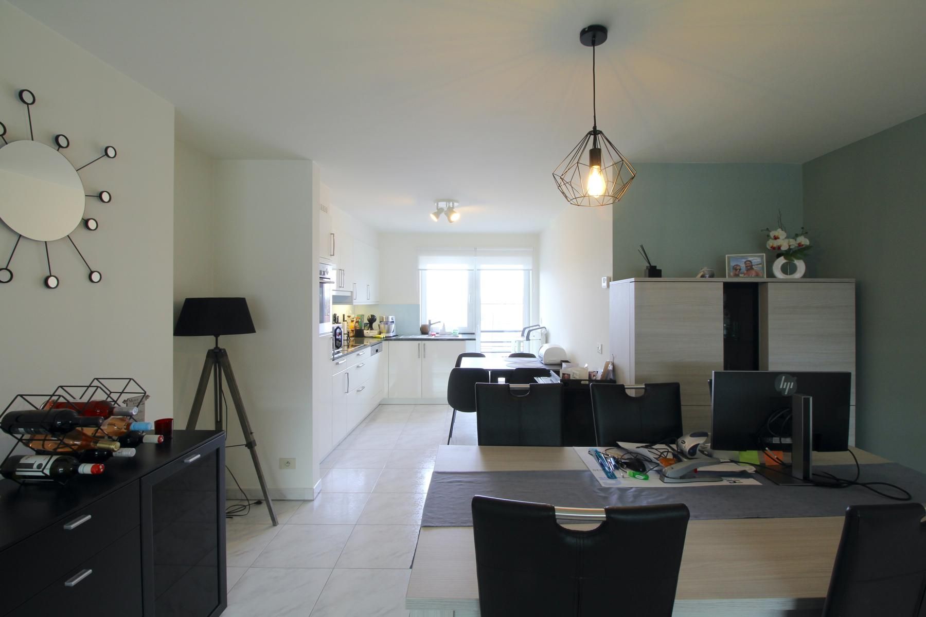 Instapklaar appartement met 1 slaapkamer en zonneterras foto 8