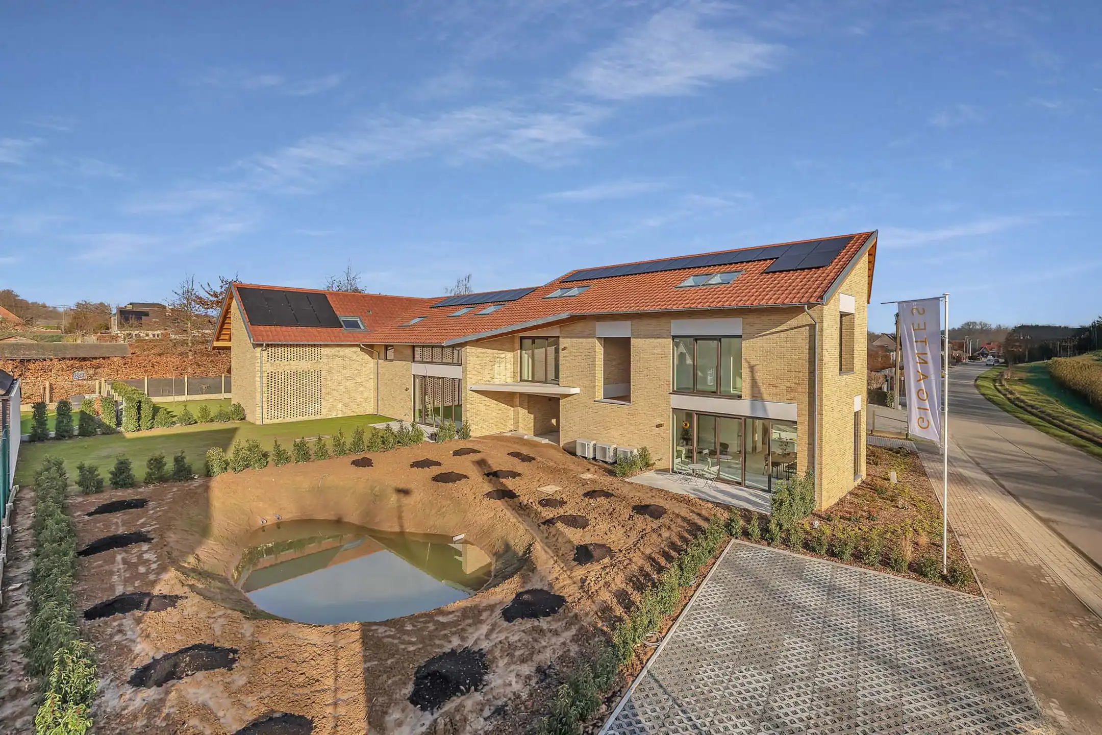 Duplex appartement met 3 slpks in uniek woonerf foto 26