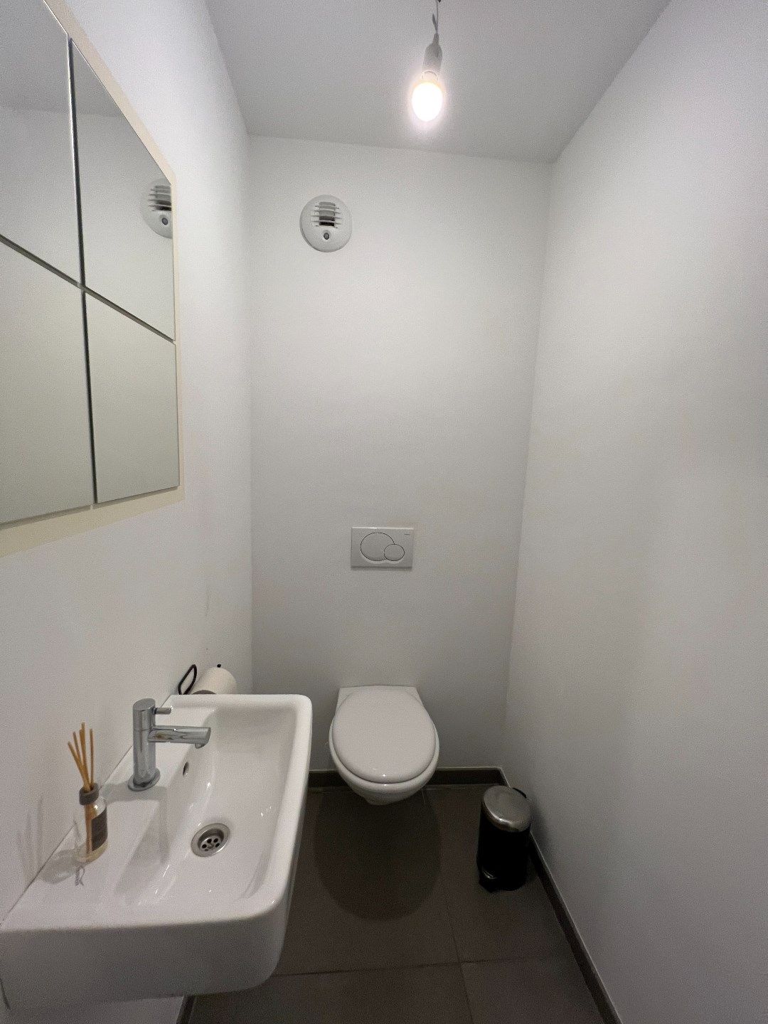 RUSTIG GELEGEN APPARTEMENT (228M²) IN HET CENTRUM VAN IEPER MET TERRAS foto 26